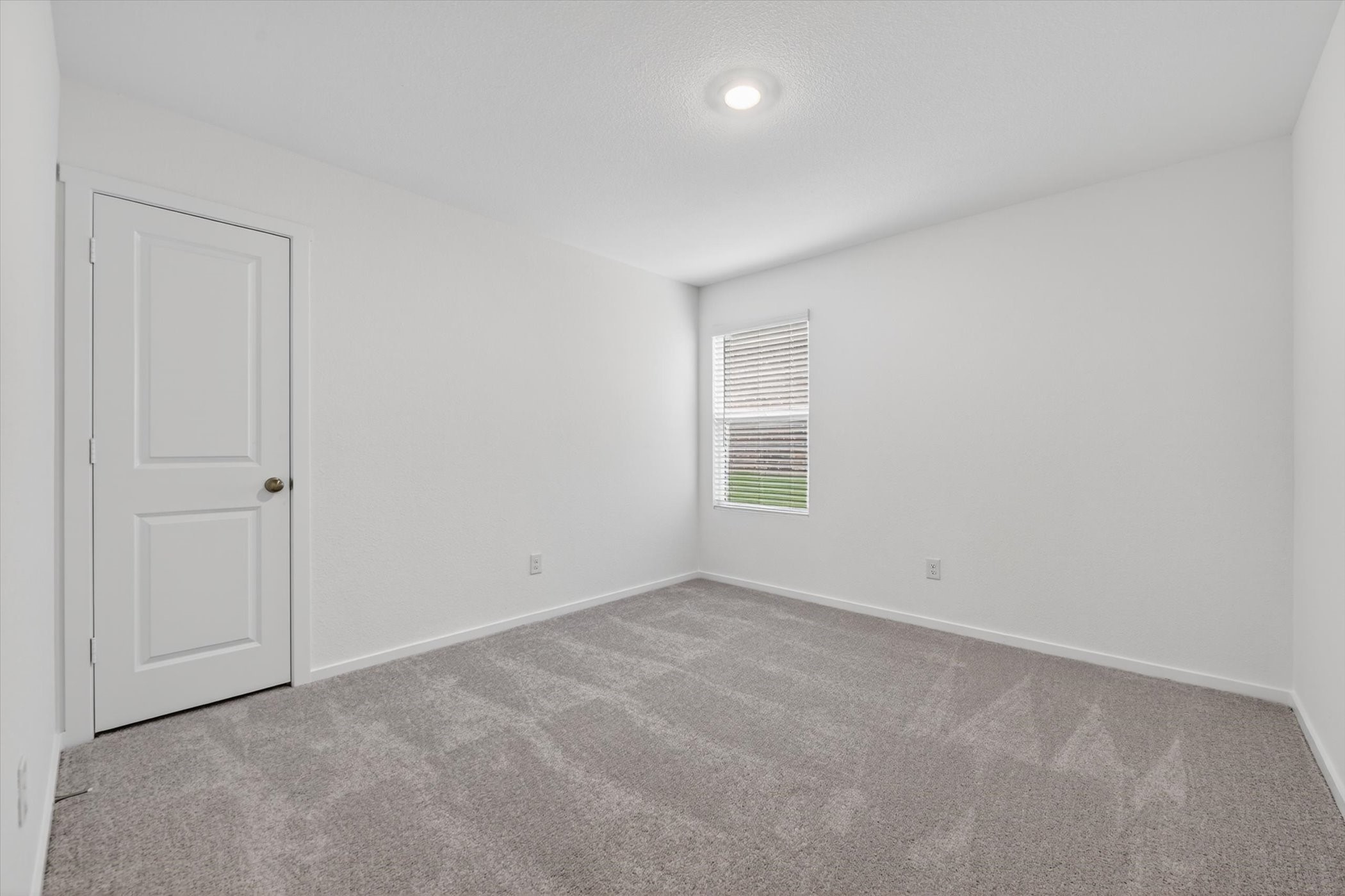 2051 Stable Lane Aubrey TX 76227