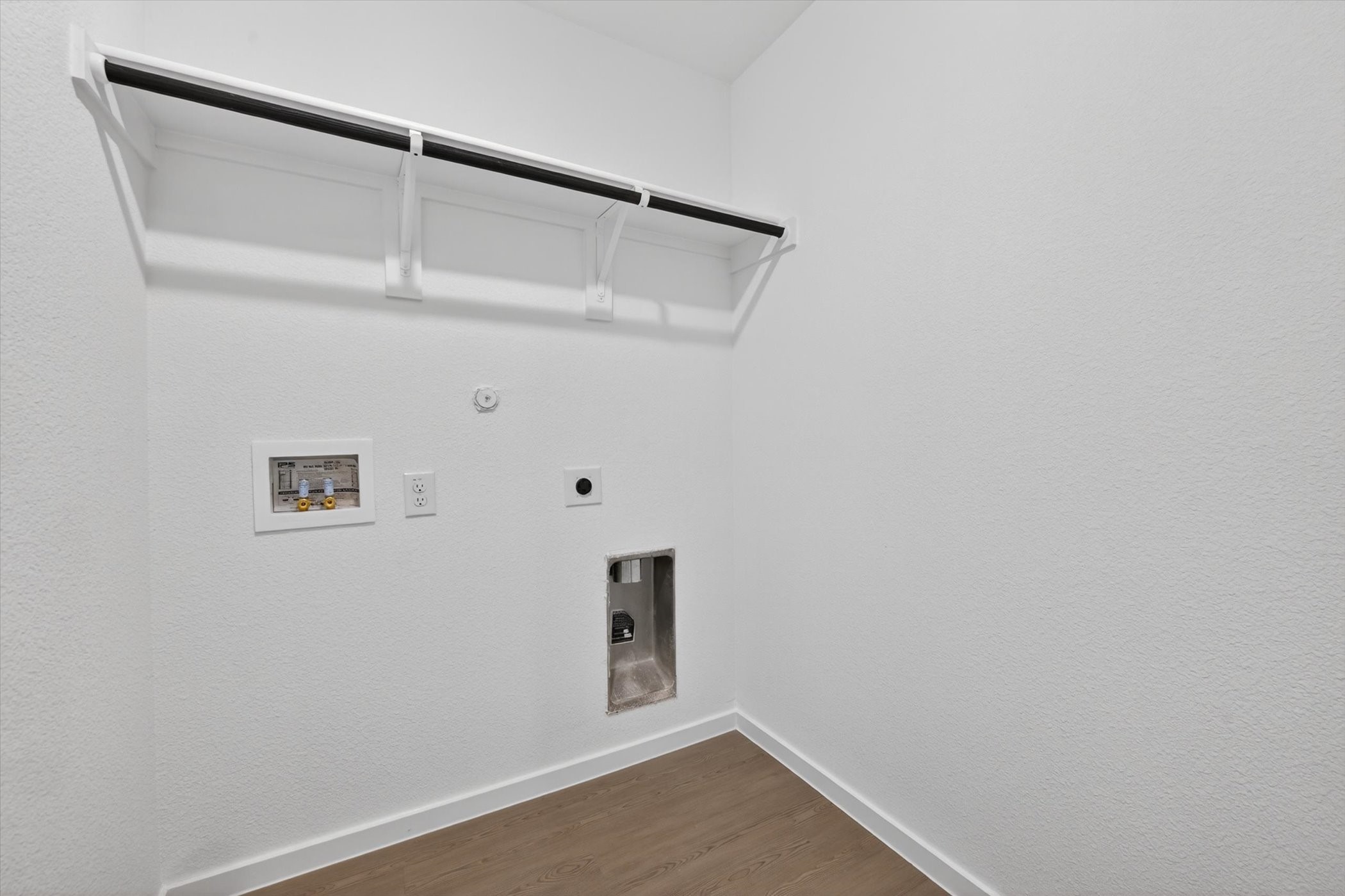 2051 Stable Lane Aubrey TX 76227