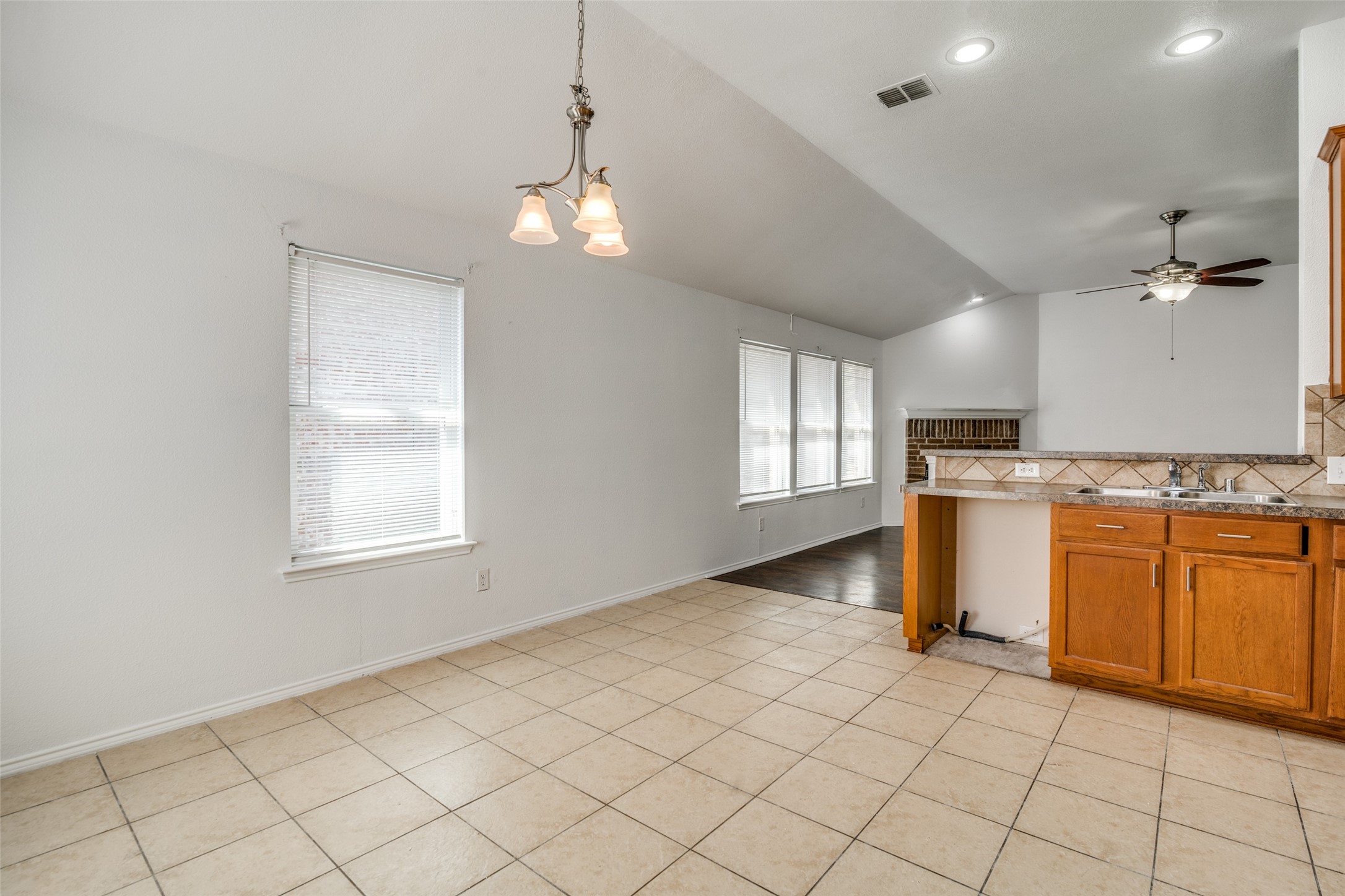 2014 Zavala Forney TX 75126