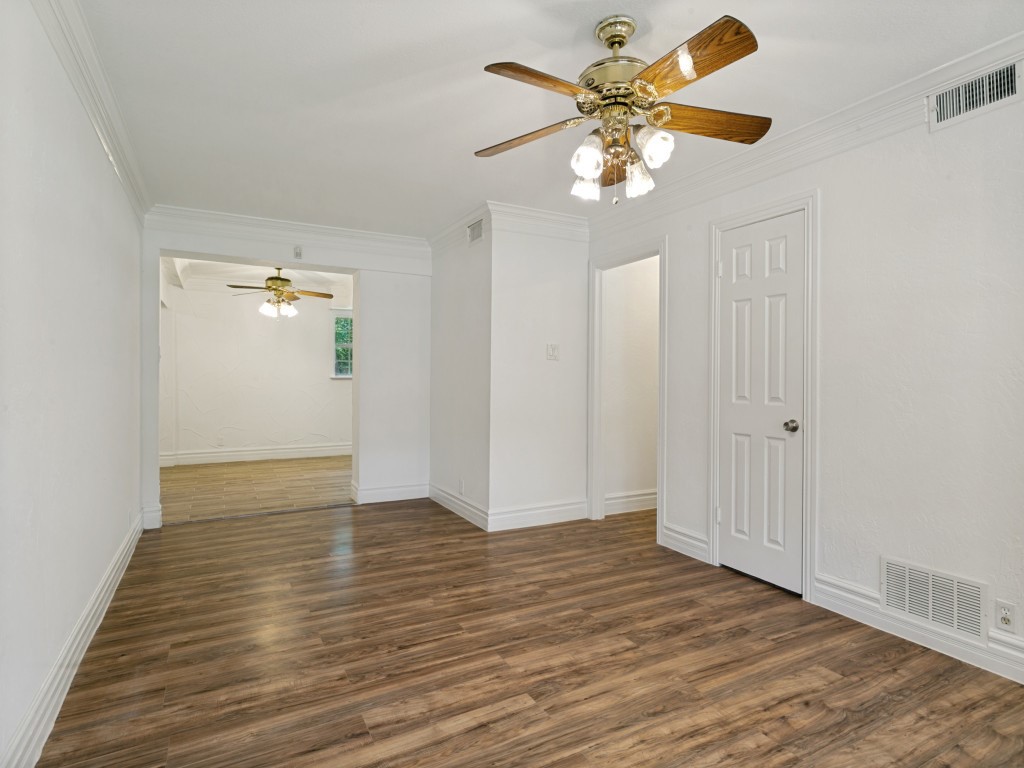415 Crockett Lewisville TX 75057