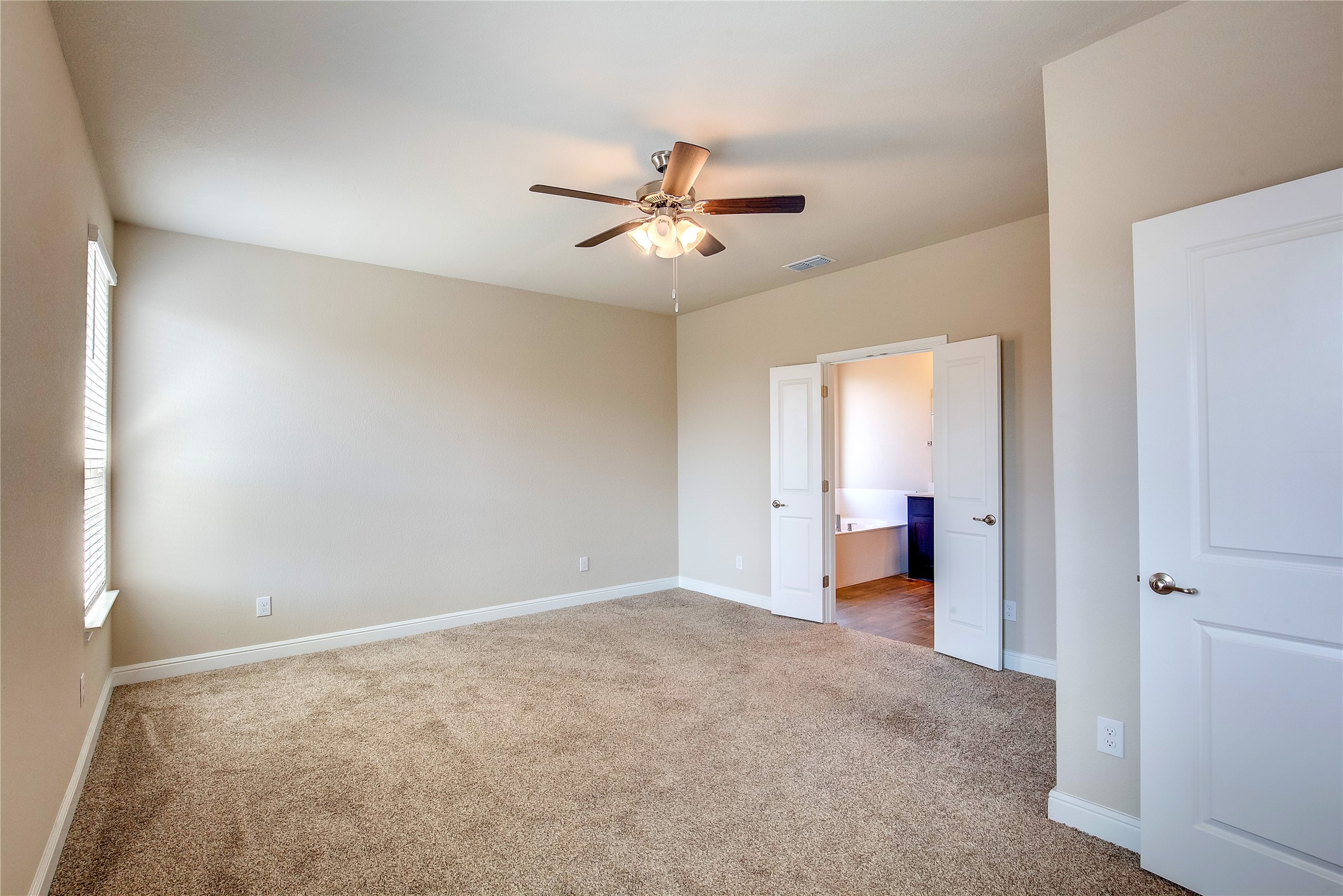 820 Greenford Manor Fort Worth TX 76247