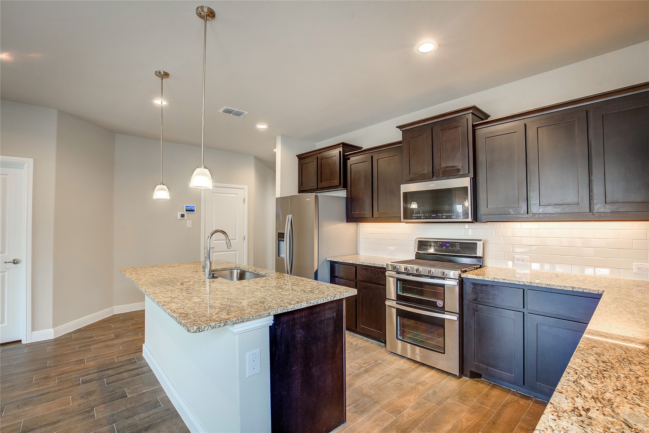 820 Greenford Manor Fort Worth TX 76247