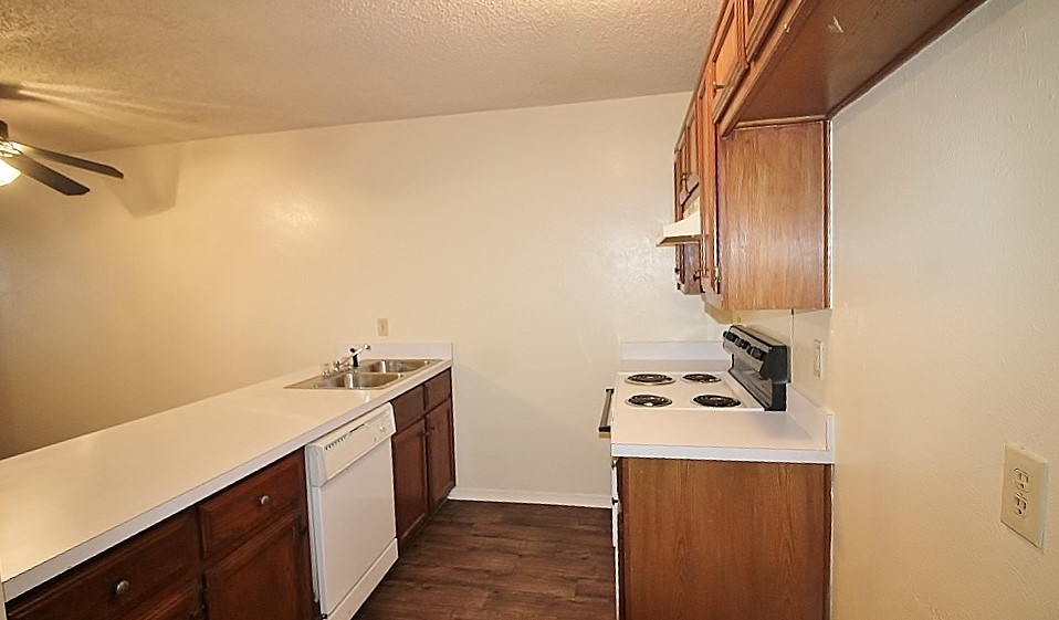 122 Country Bend Drive Duncanville TX 75137