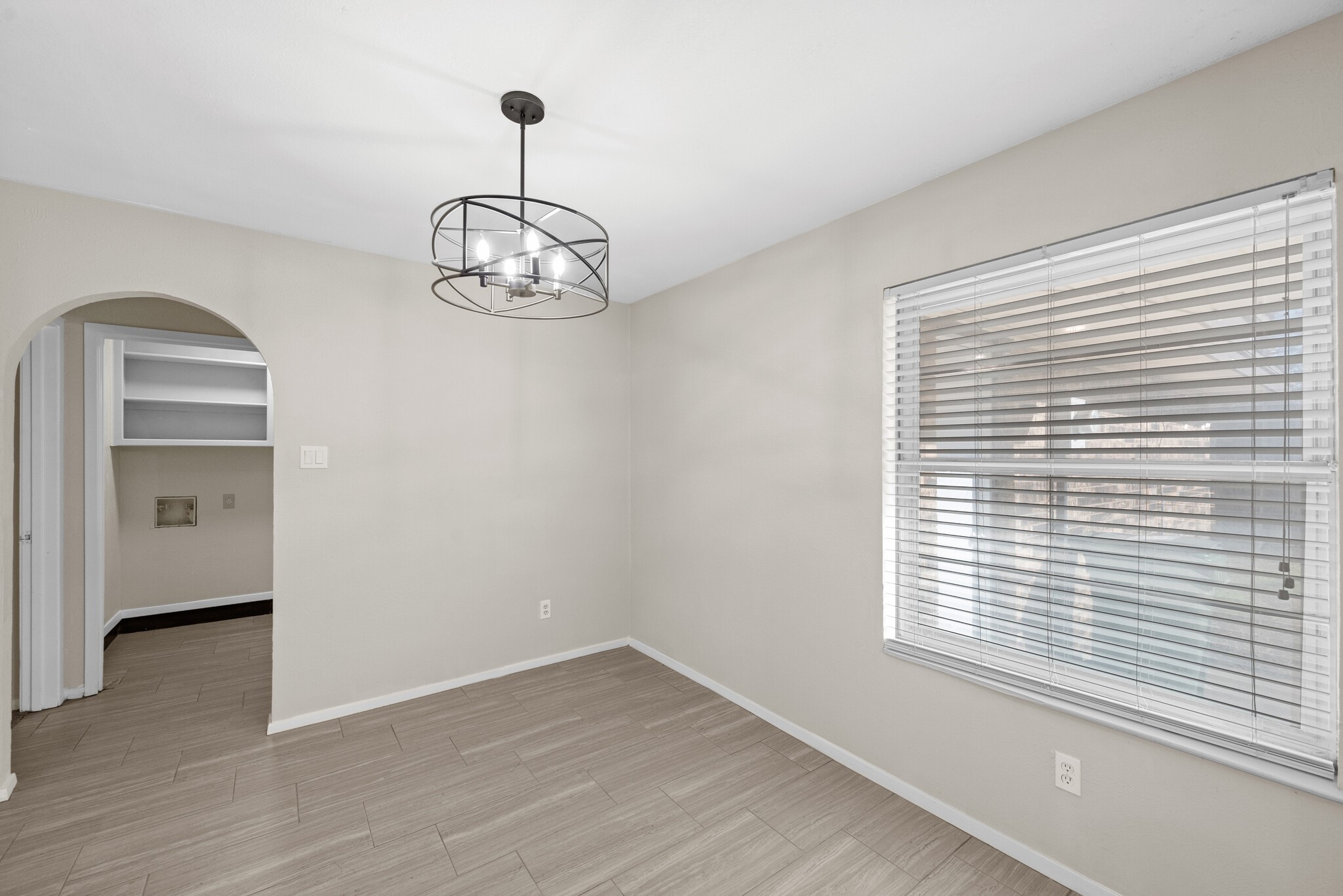 2001 San Jacinto Drive Arlington TX 76012