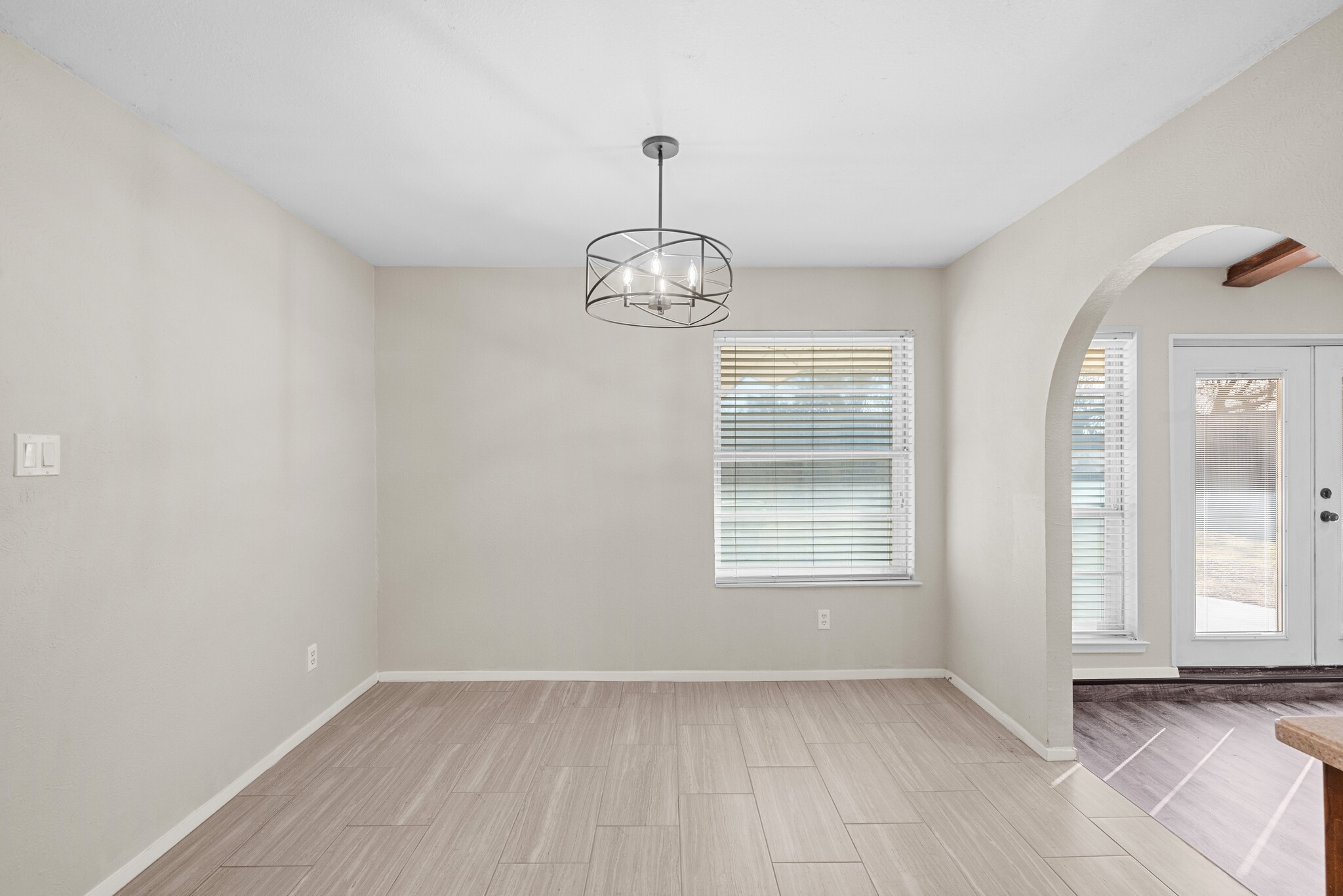 2001 San Jacinto Drive Arlington TX 76012