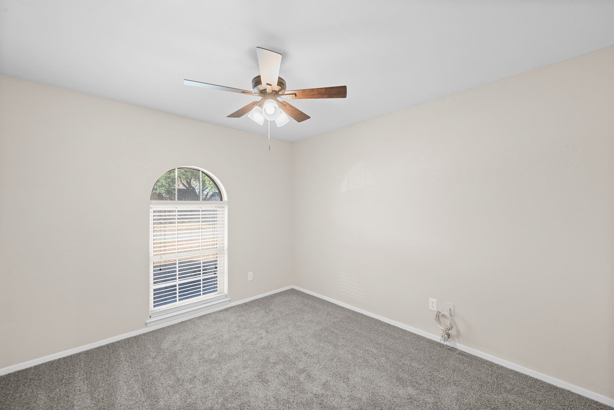 2001 San Jacinto Drive Arlington TX 76012