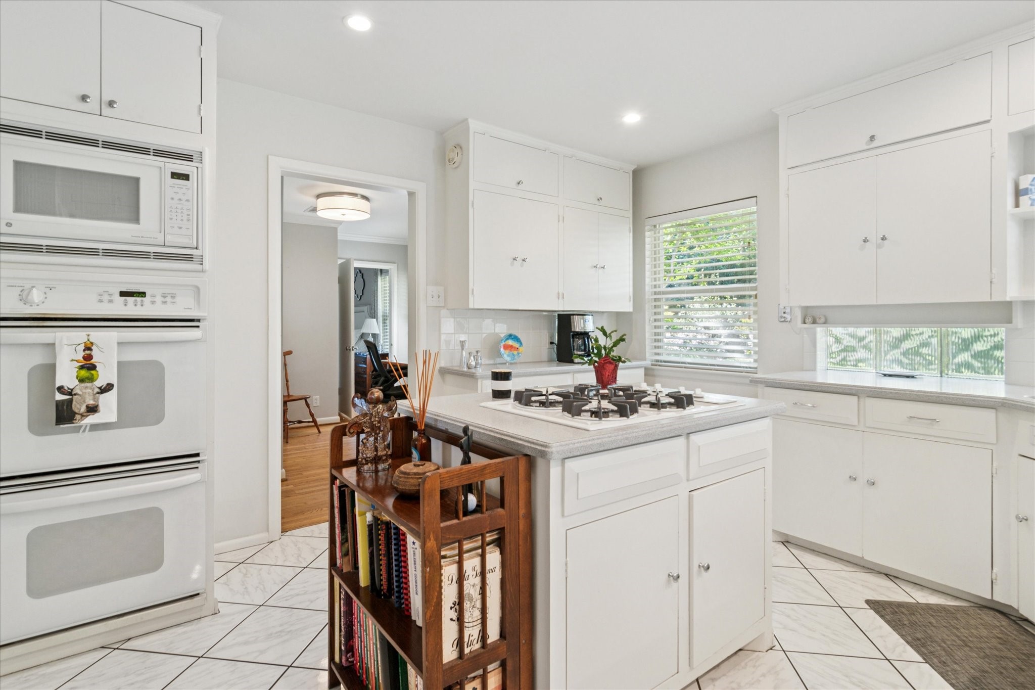3982 Highgrove Drive Dallas TX 75220