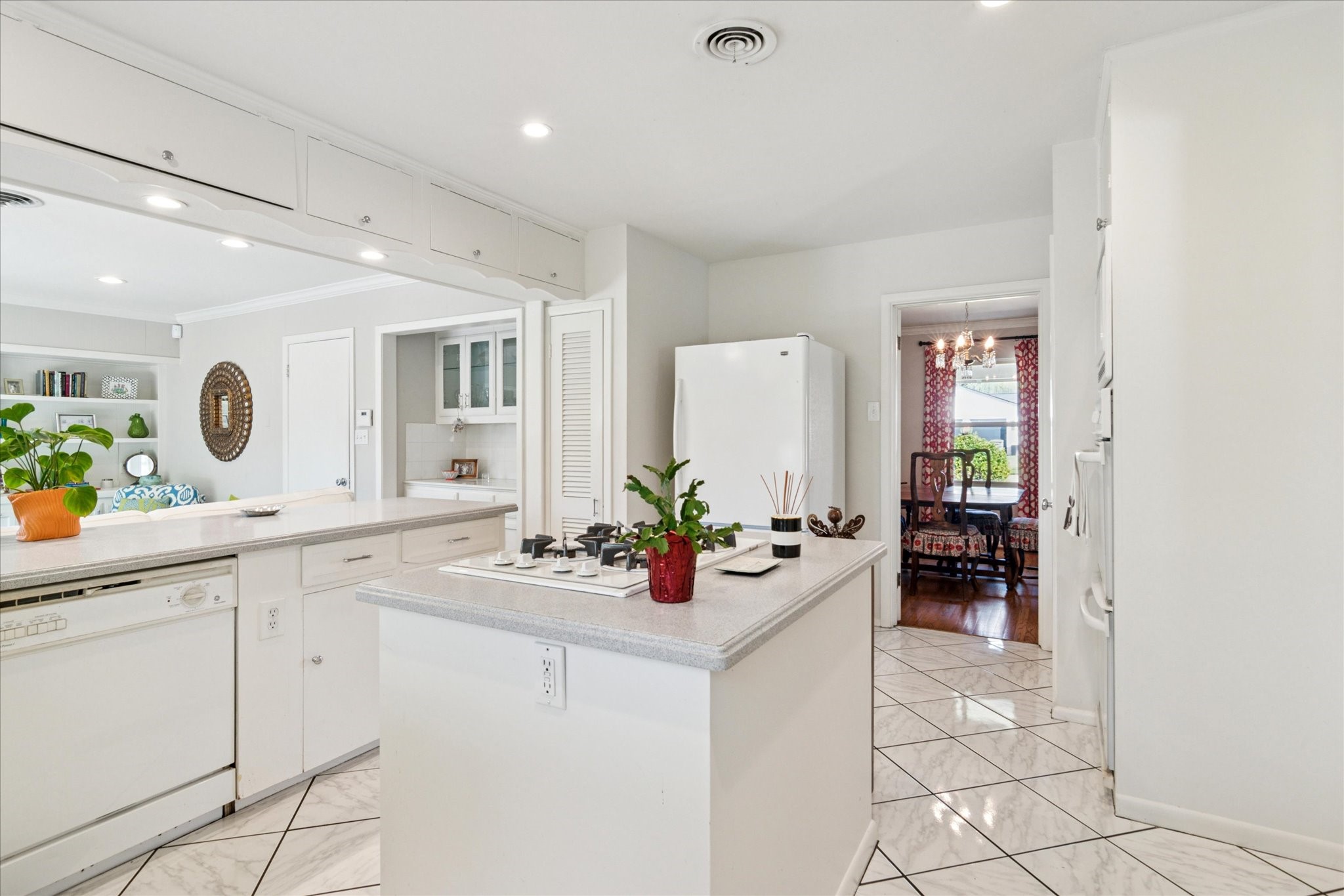 3982 Highgrove Drive Dallas TX 75220
