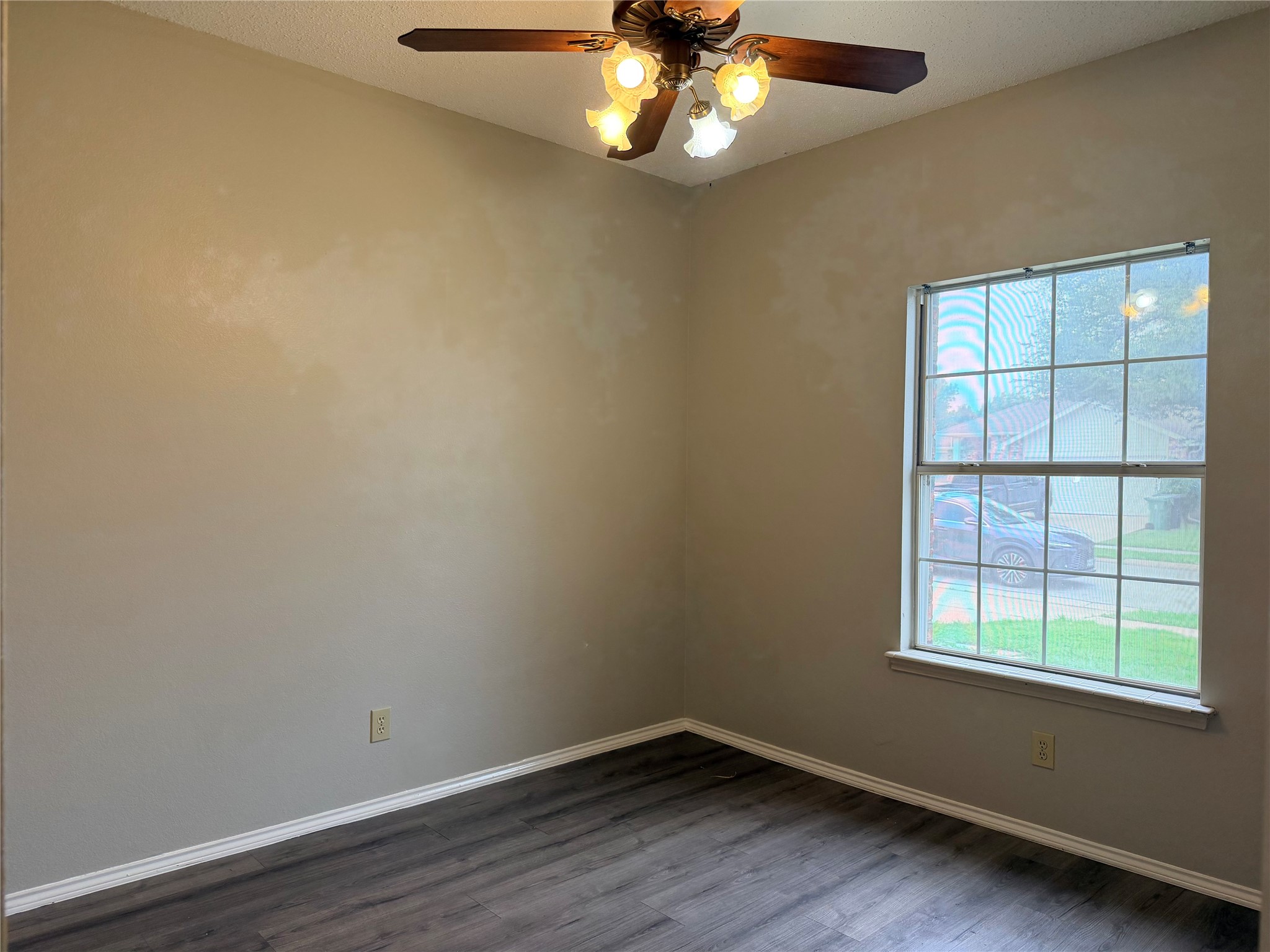 6709 Pecanwood Drive Arlington TX 76001