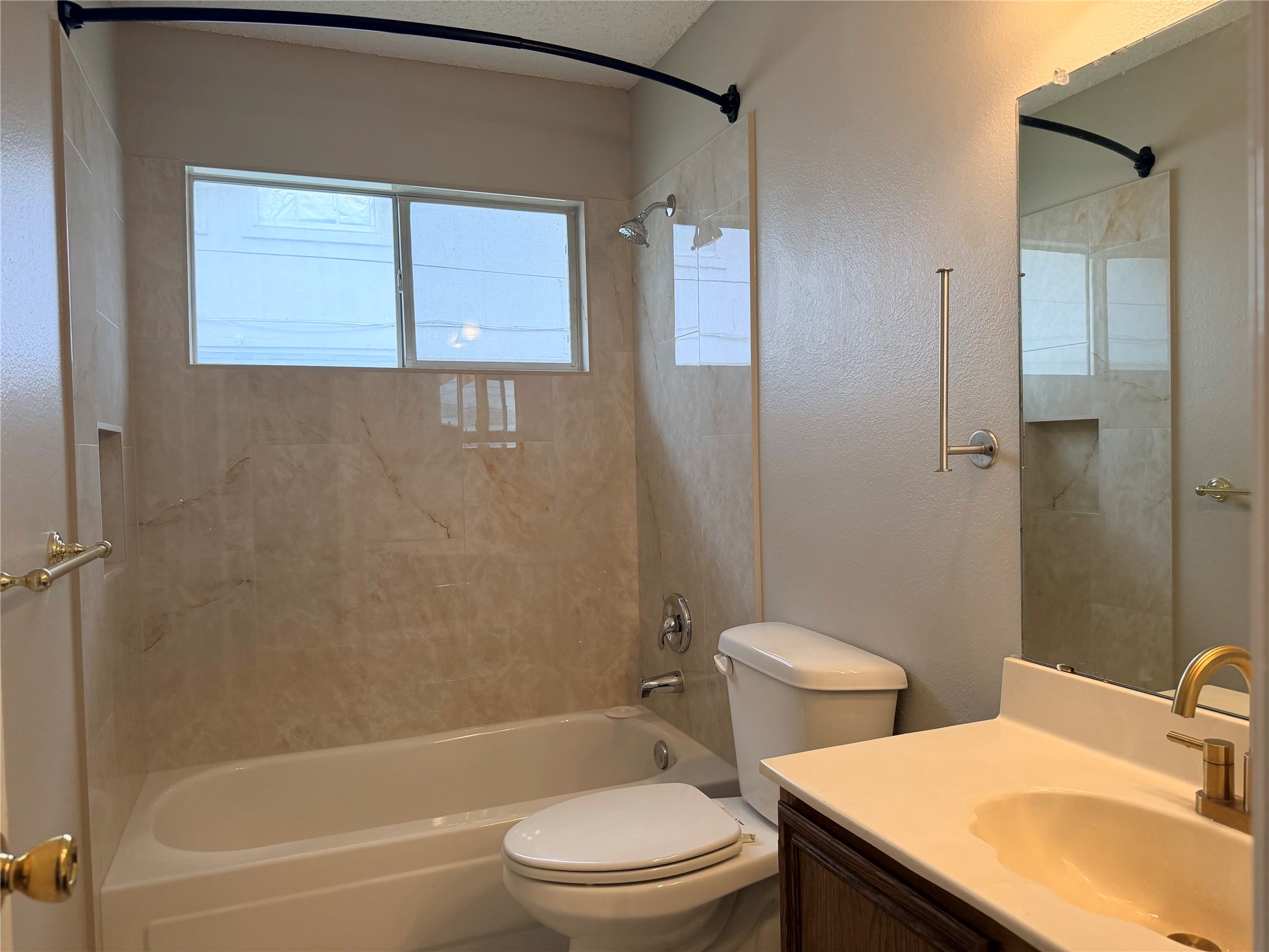 6709 Pecanwood Drive Arlington TX 76001
