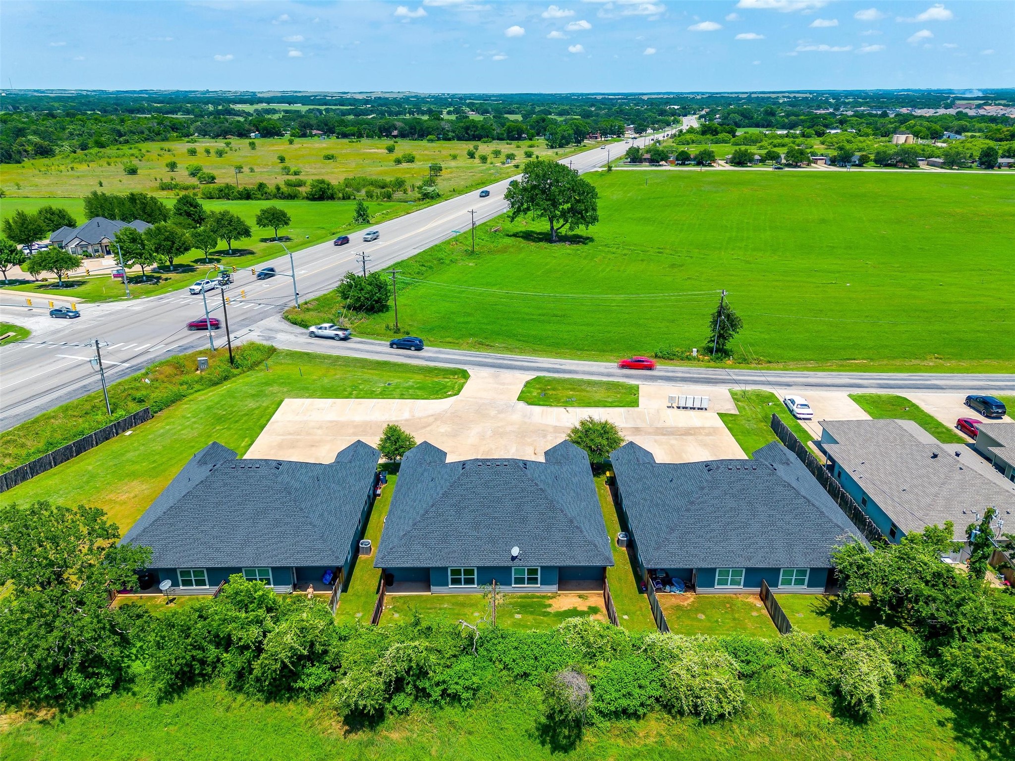 2710 James Granbury TX 76049