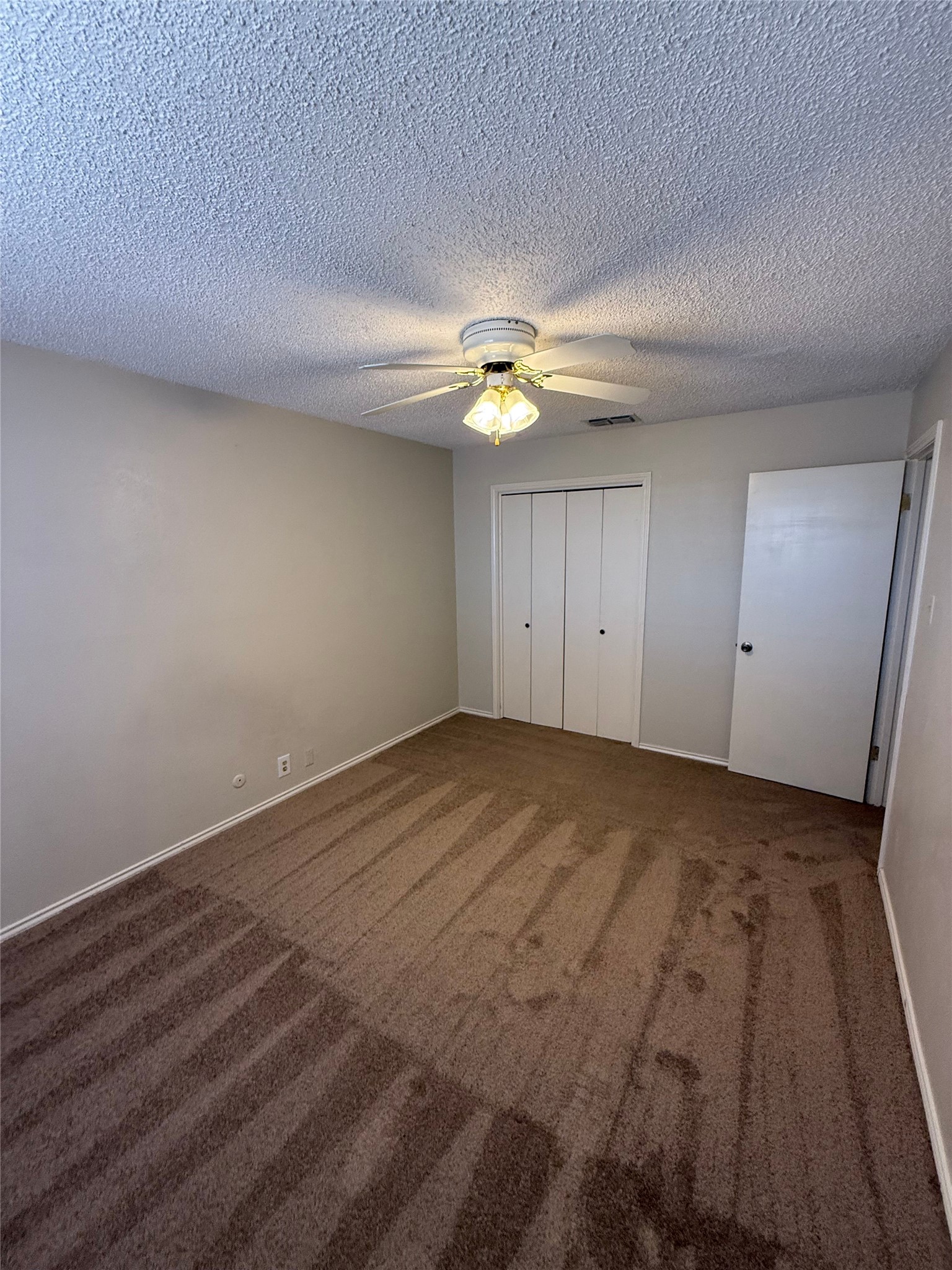 1118 N Nolan River Road Cleburne TX 76033