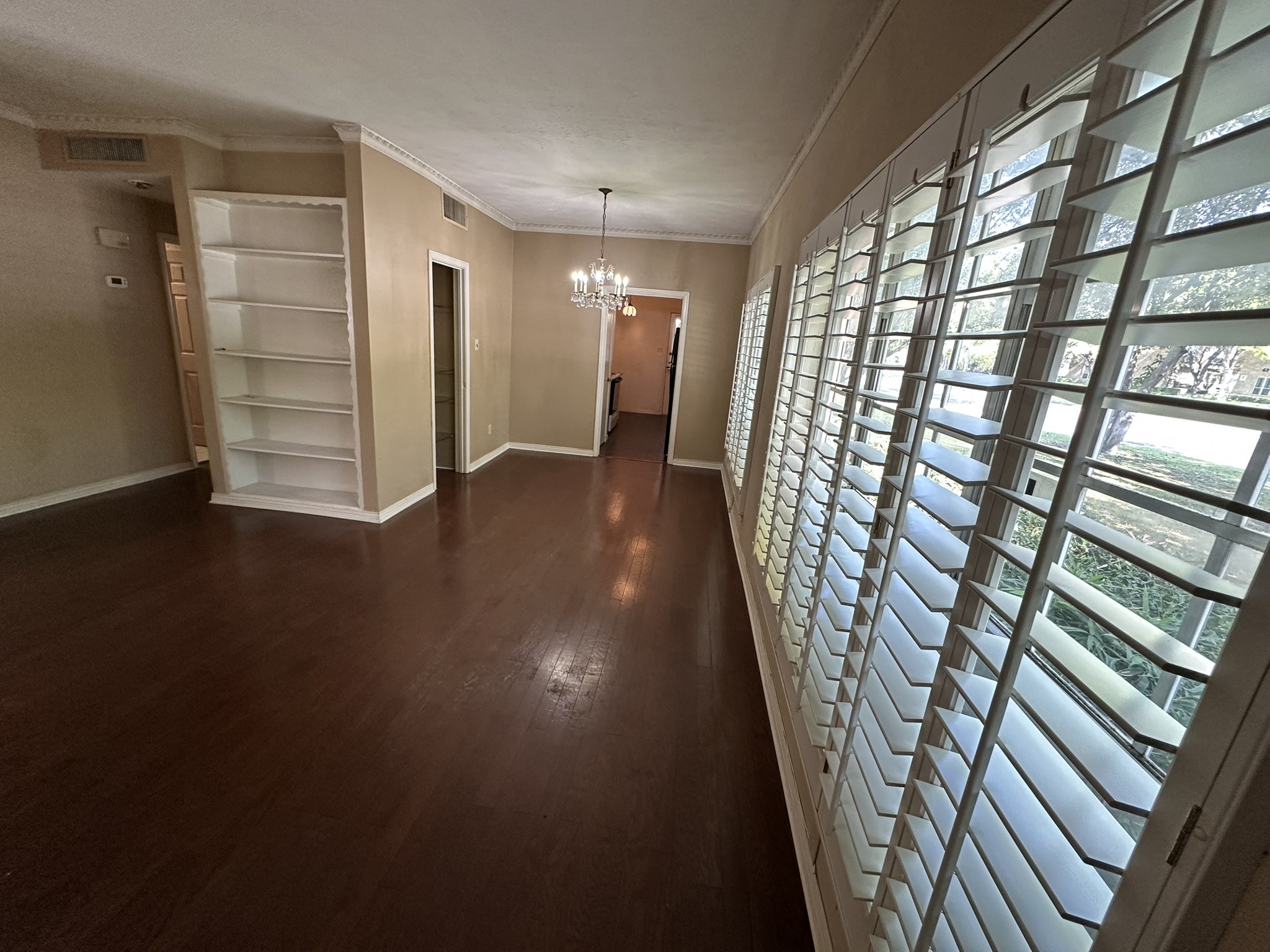 4349 Bellaire Drive S Fort Worth TX 76109