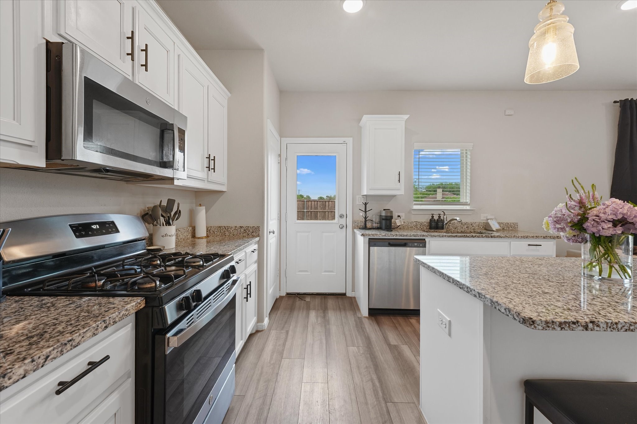 1128 Catalan Trail Mesquite TX 75149