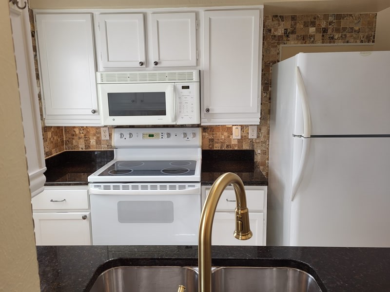 4000 Rawlins Street Dallas TX 75219