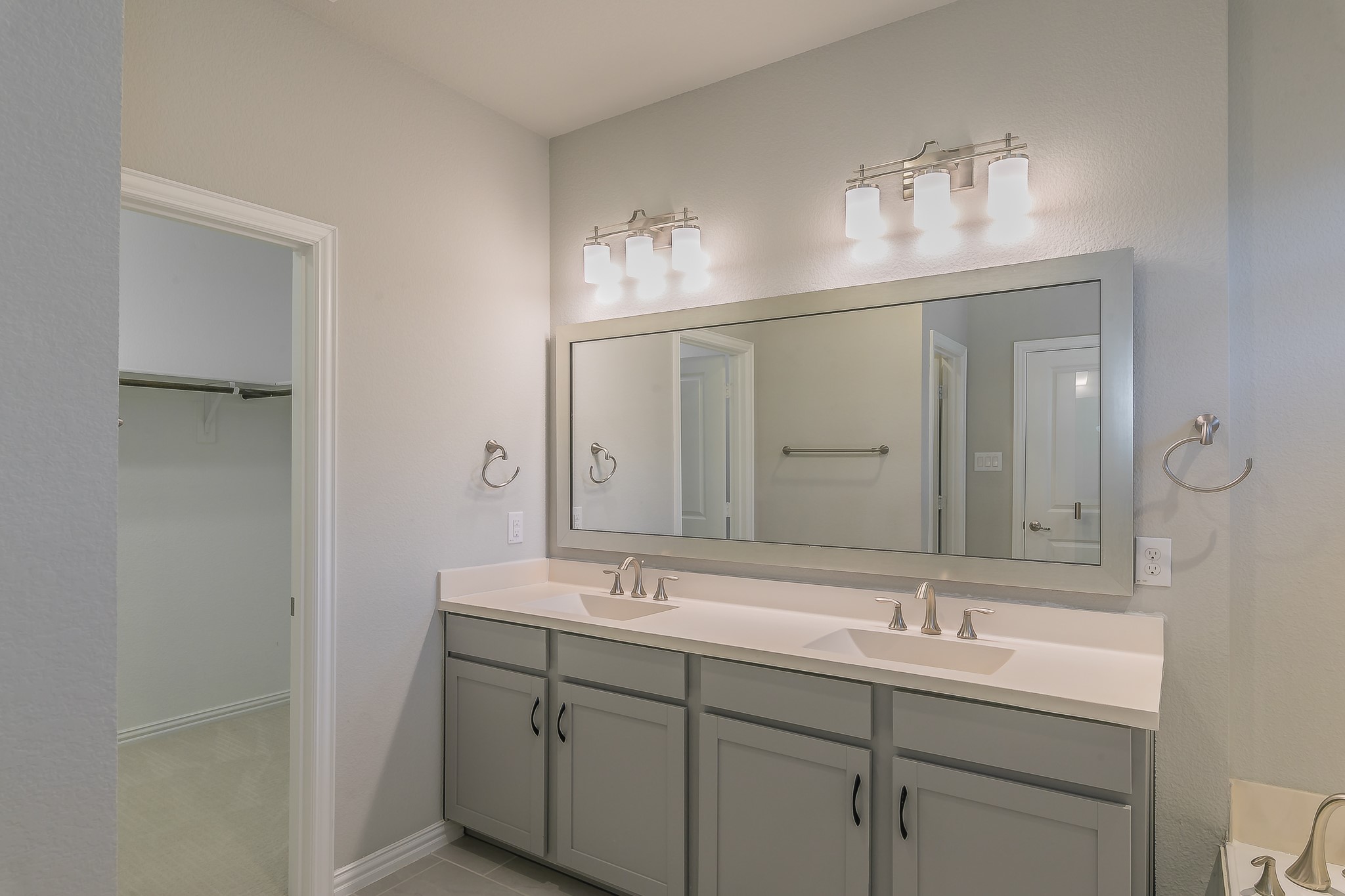 17736 Coralberry Drive Dallas TX 75252