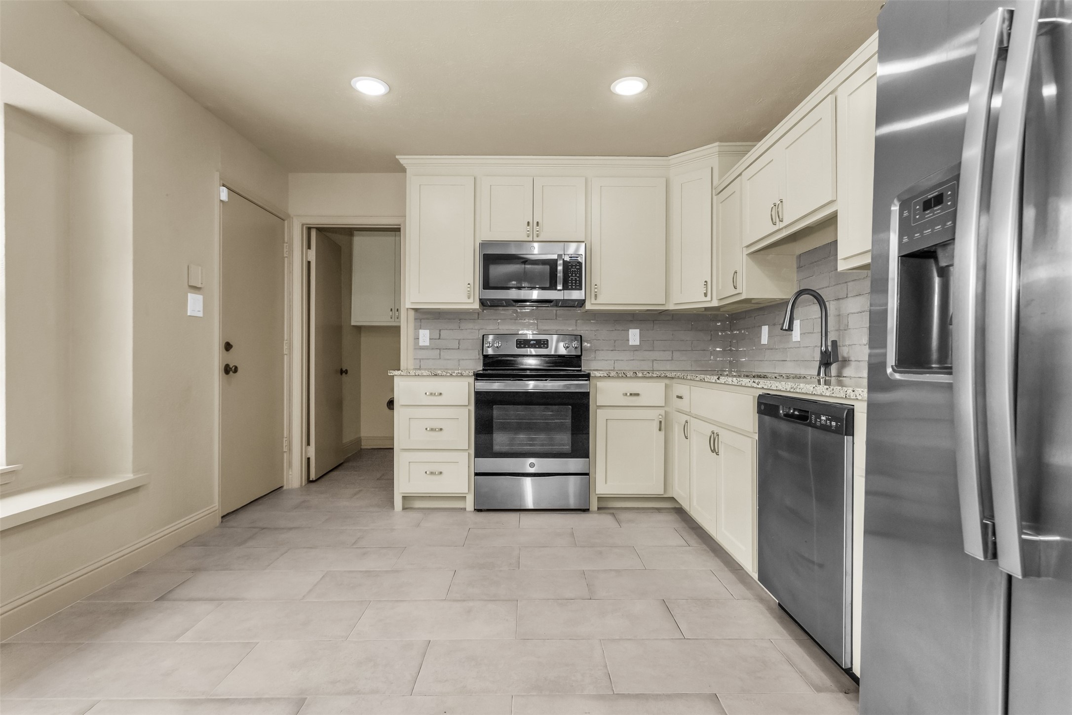 556 Freestone Drive Allen TX 75002