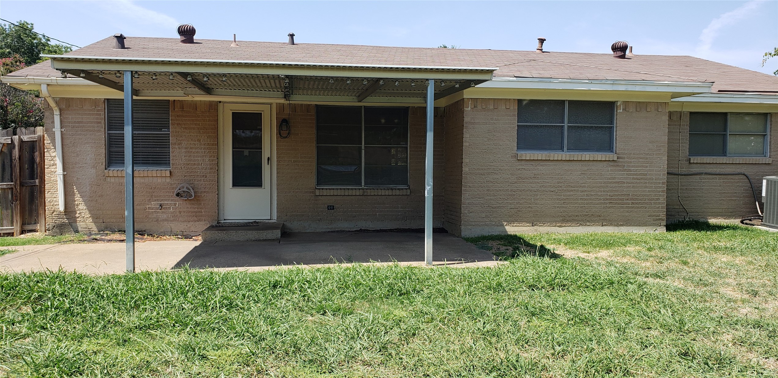 511 Cambridge Drive Richardson TX 75080