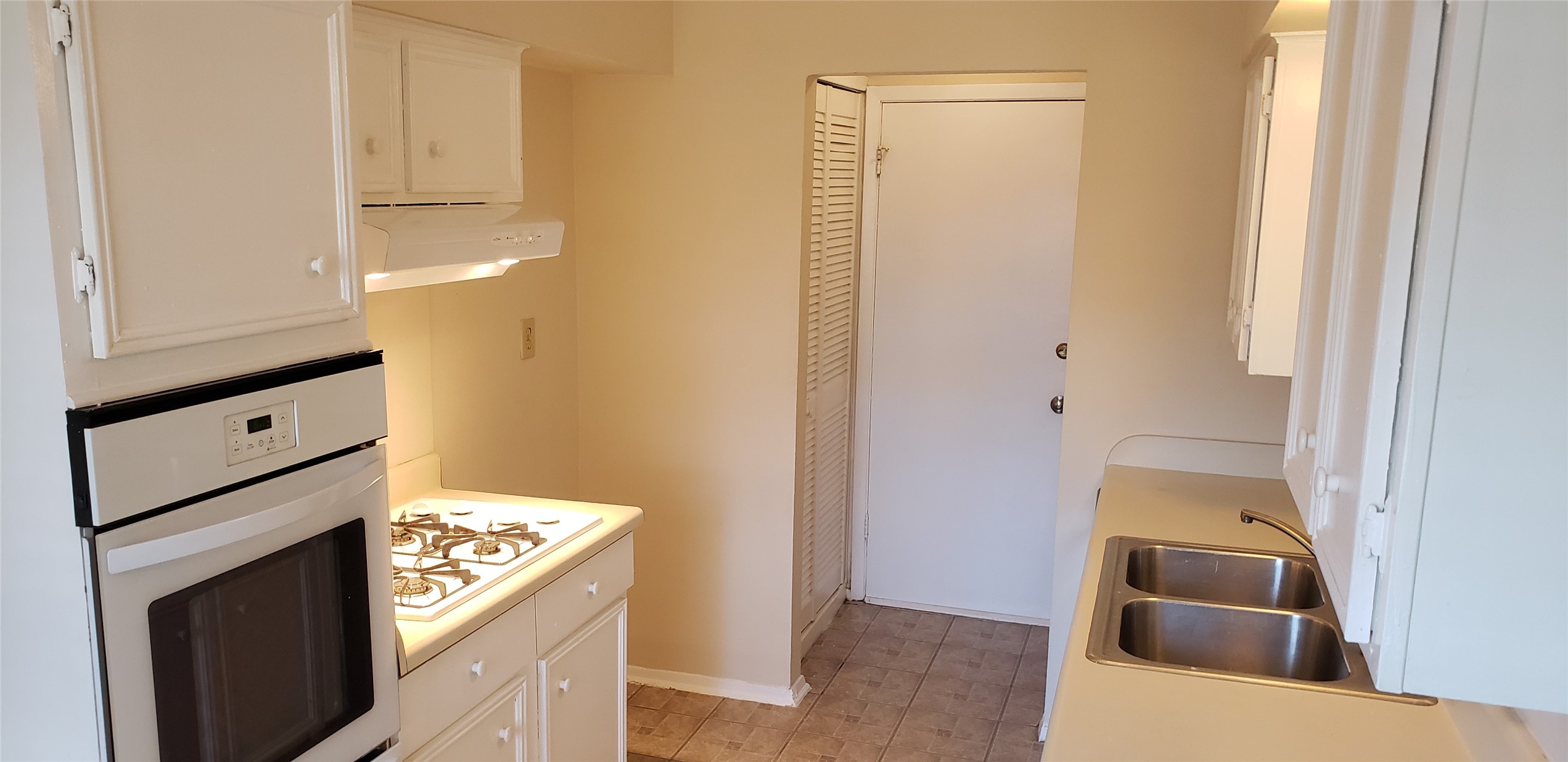 511 Cambridge Drive Richardson TX 75080