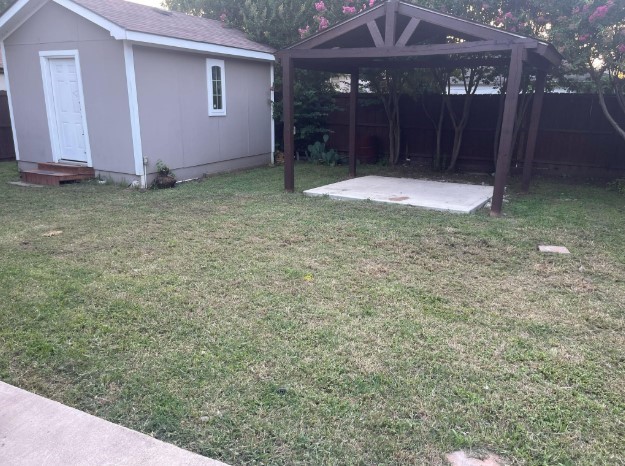 2515 Roanoke Avenue Dallas TX 75235
