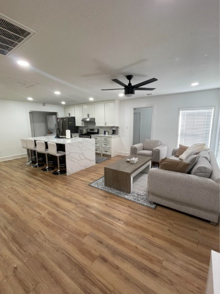 2515 Roanoke Avenue Dallas TX 75235