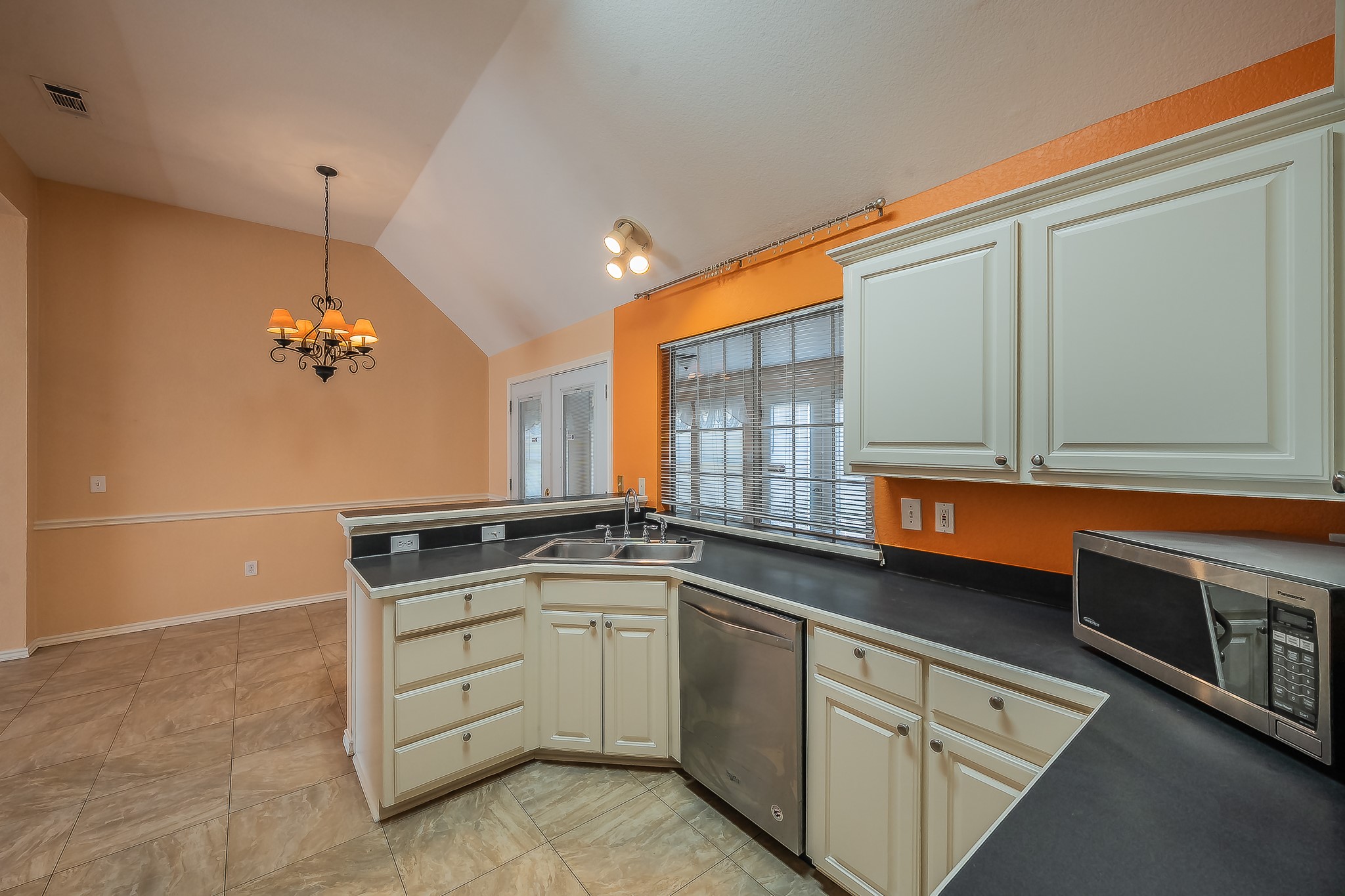 8109 Pacific Street Frisco TX 75035