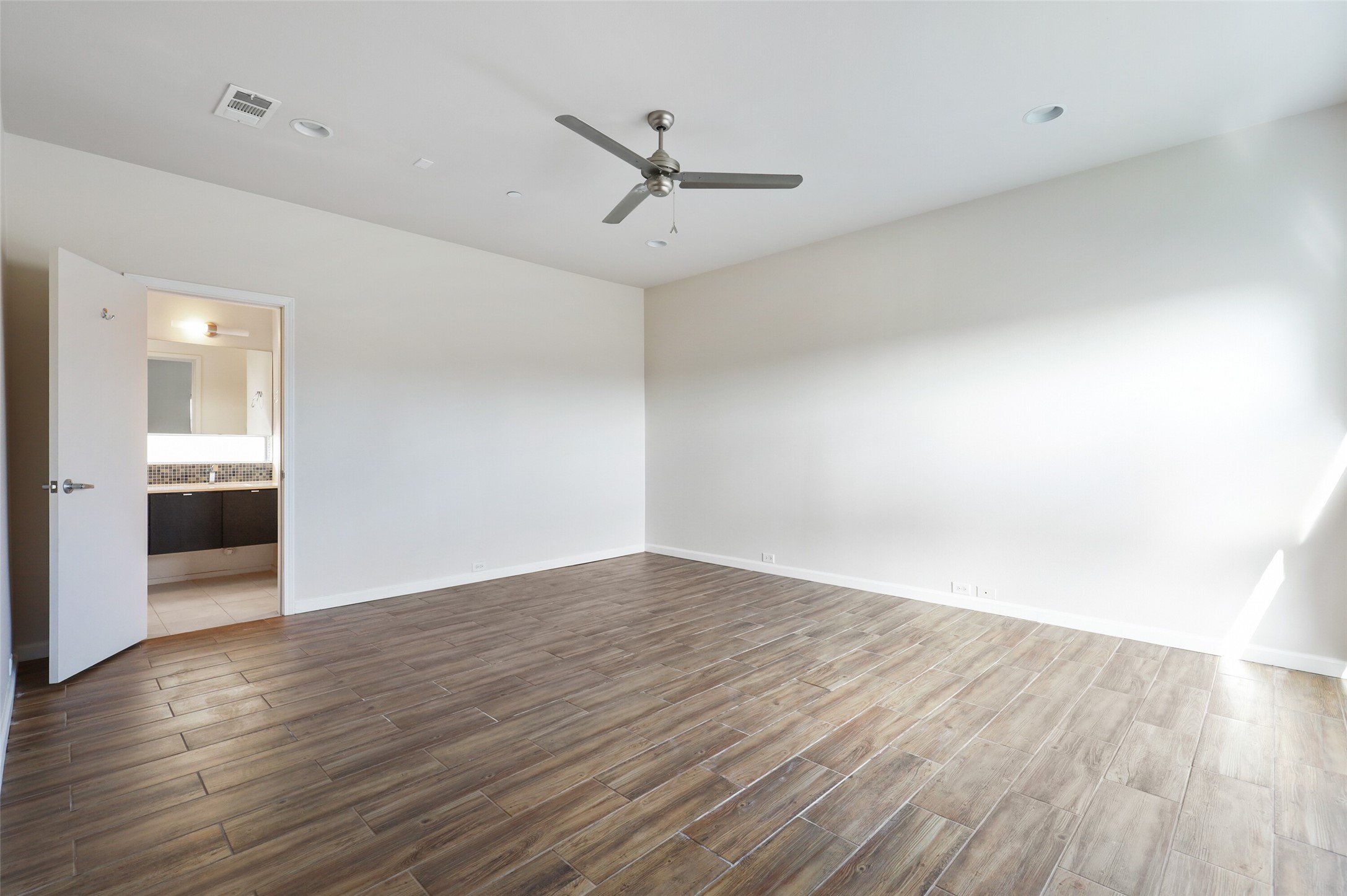 5205 Capitol Avenue Dallas TX 75206