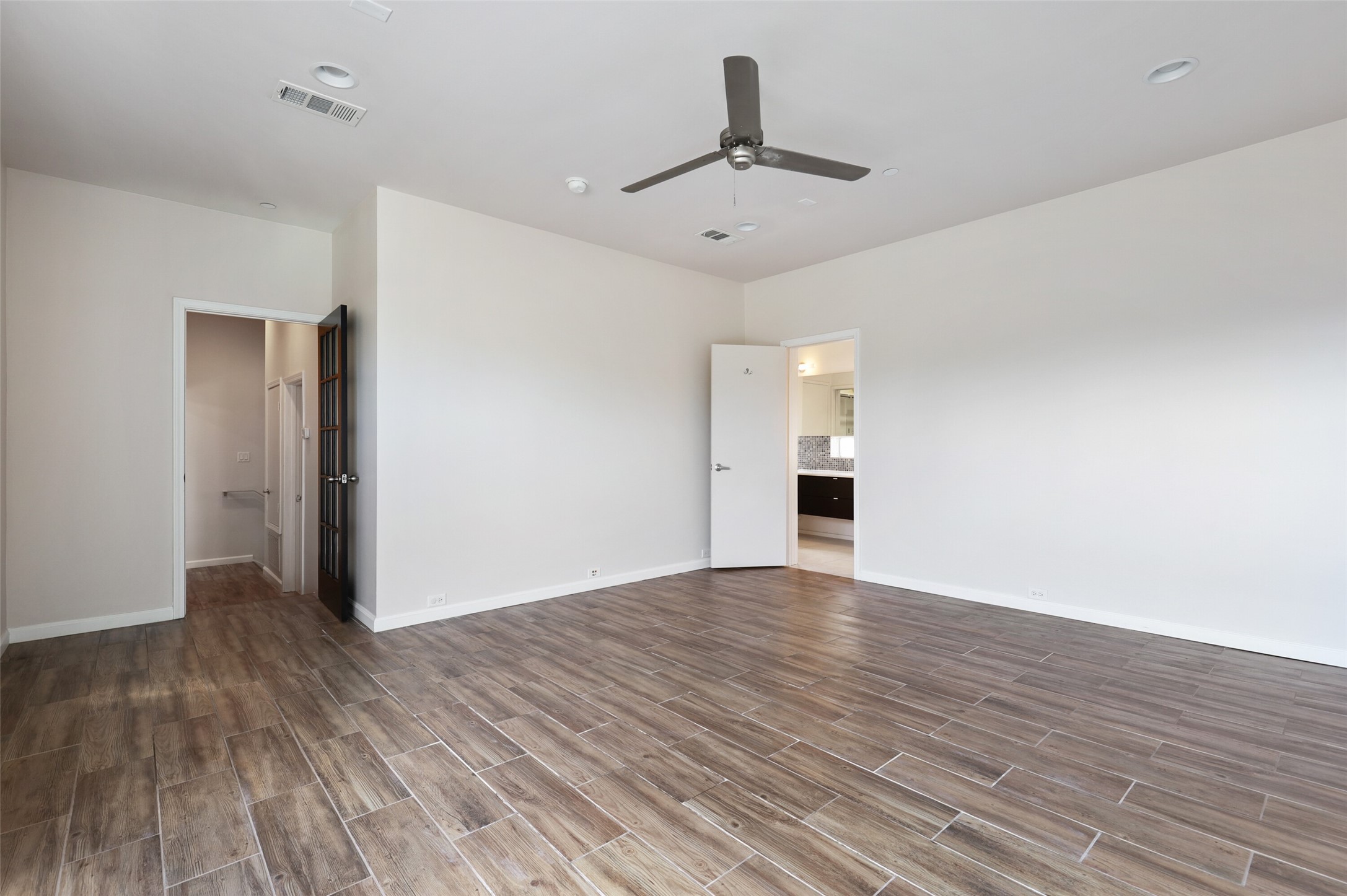 5205 Capitol Avenue Dallas TX 75206