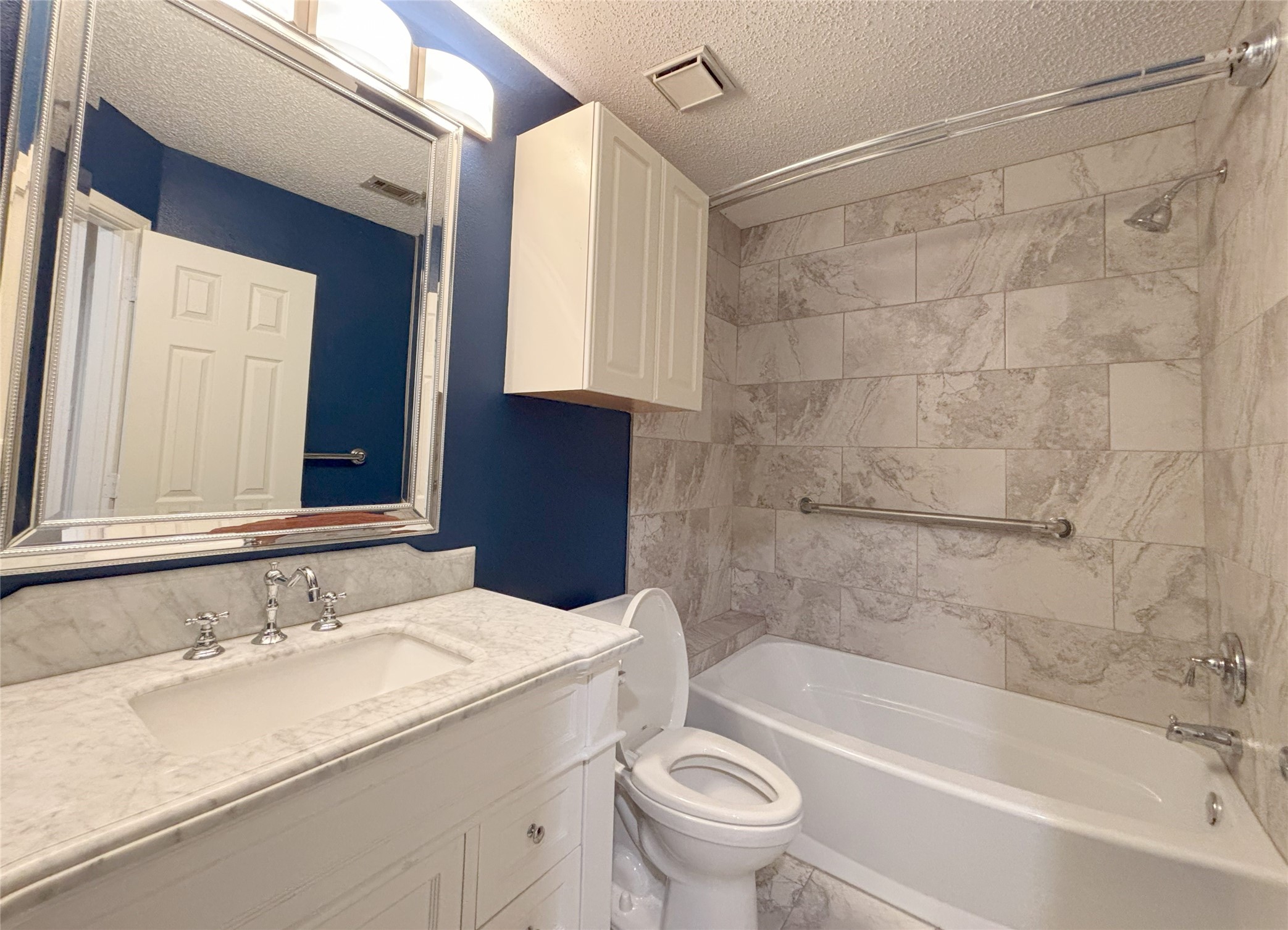 2001 Elm Creek Lane Flower Mound TX 75028