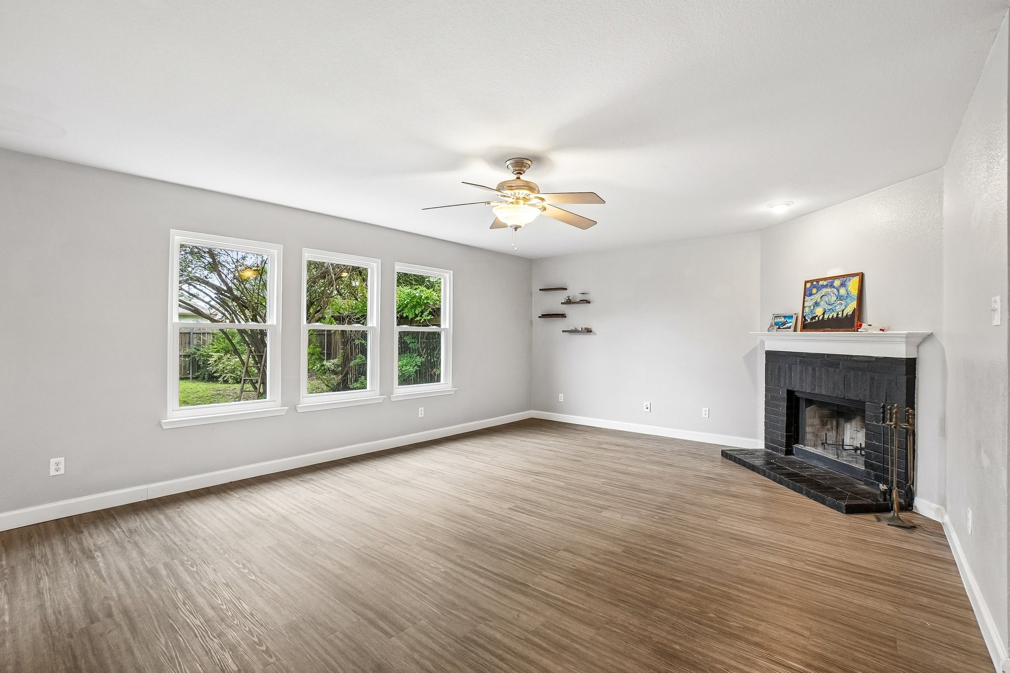 1220 Mockingbird Drive Aubrey TX 76227