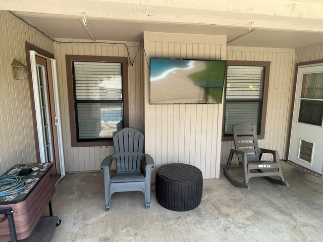 8221 Mark Lane Watauga TX 76148