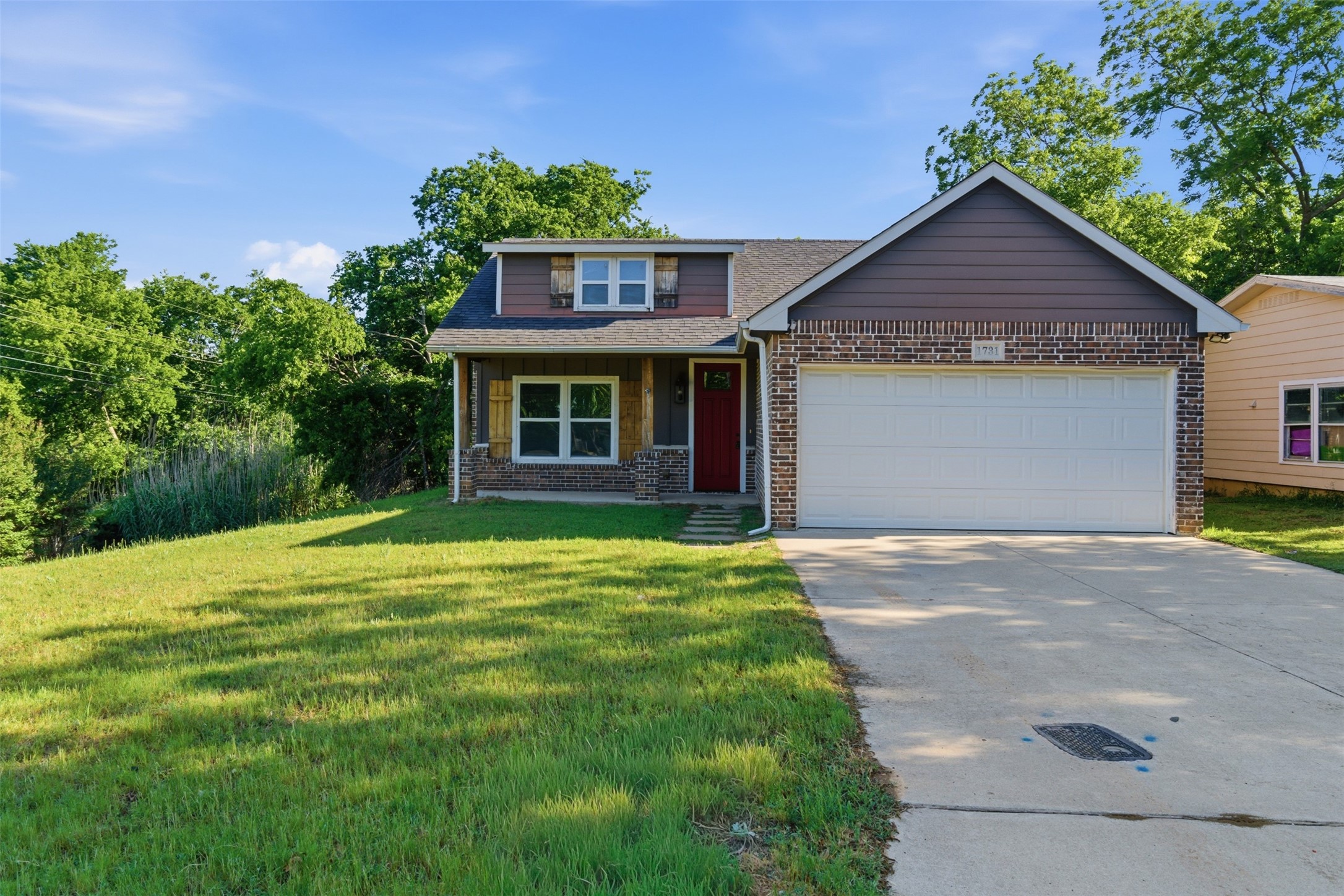 1731 W Elm Street Denison TX 75020