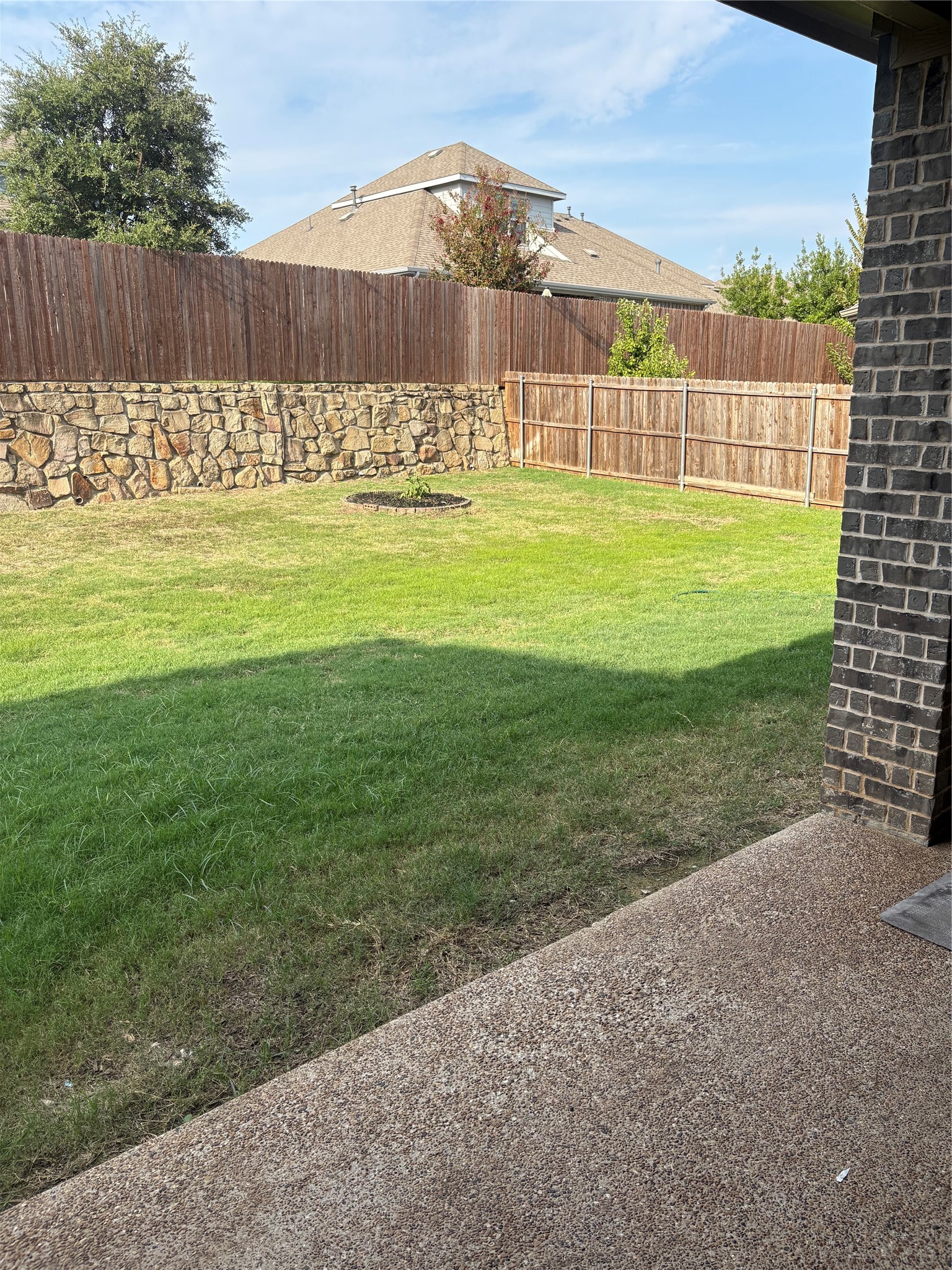1221 Hoyt Drive Mckinney TX 75071