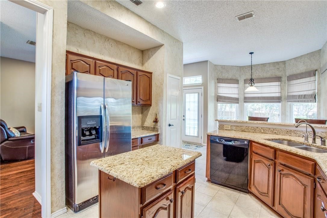 1405 Newbury Lane Plano TX 75025