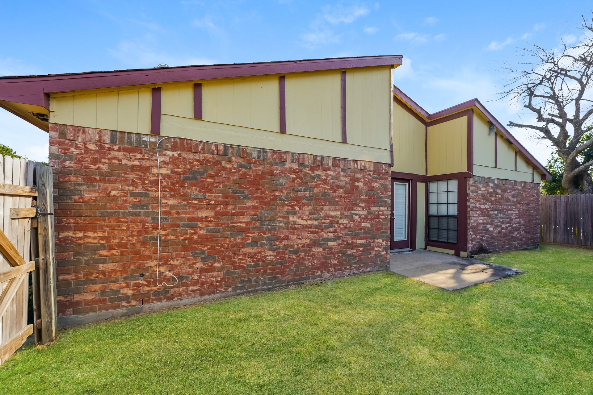 415 Justice Drive Cedar Hill TX 75104
