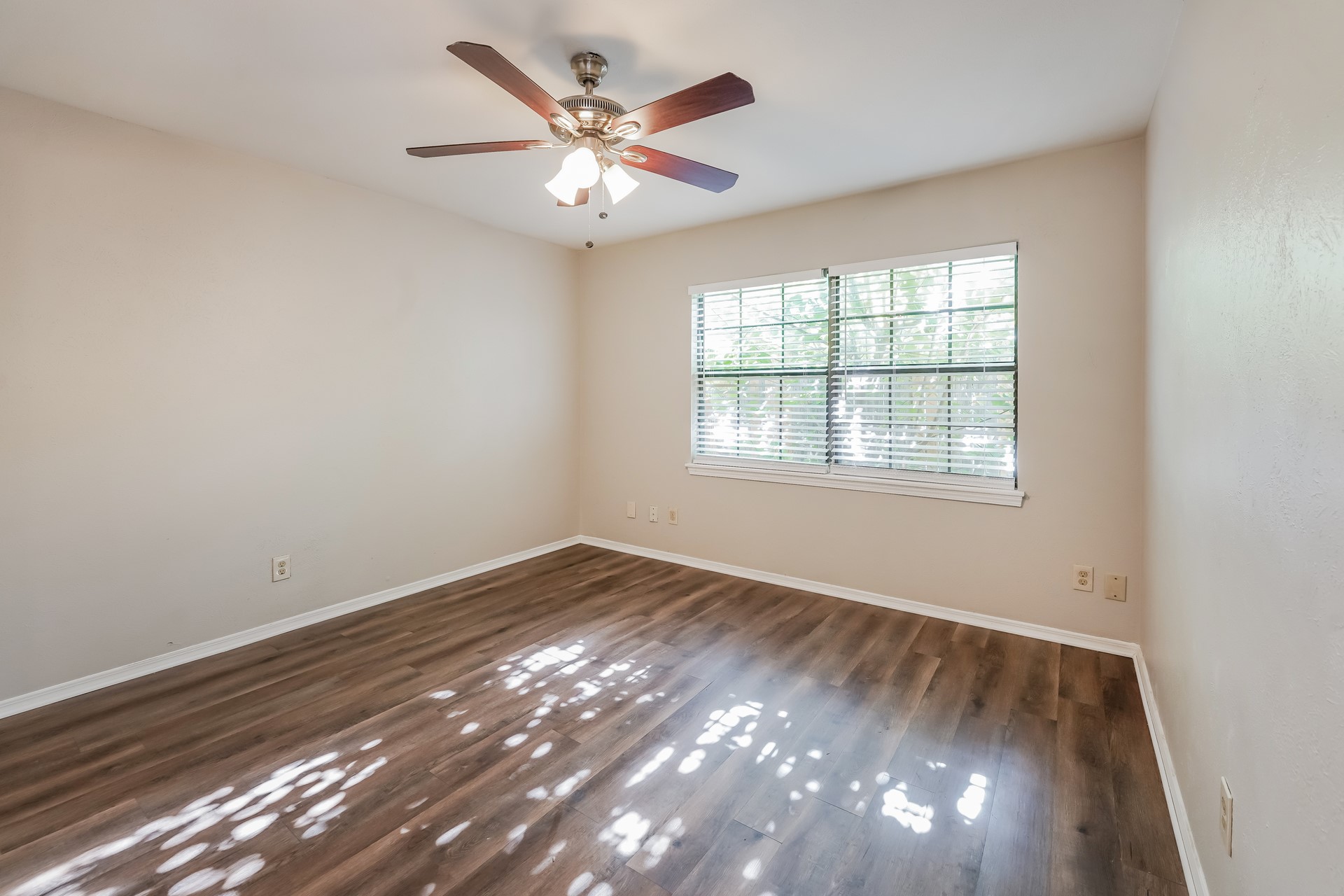 415 Justice Drive Cedar Hill TX 75104