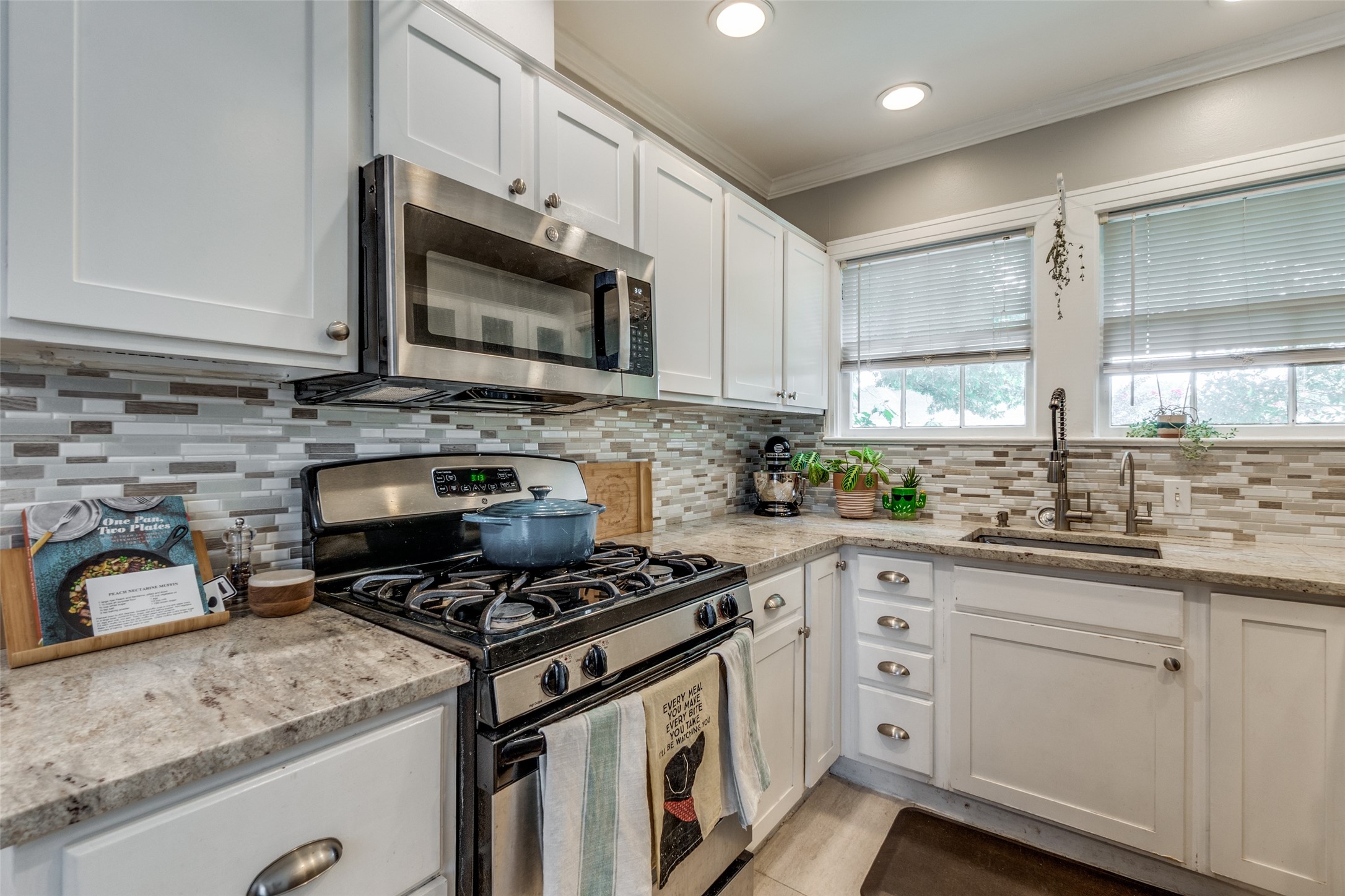 5905 Ellsworth Avenue Dallas TX 75206