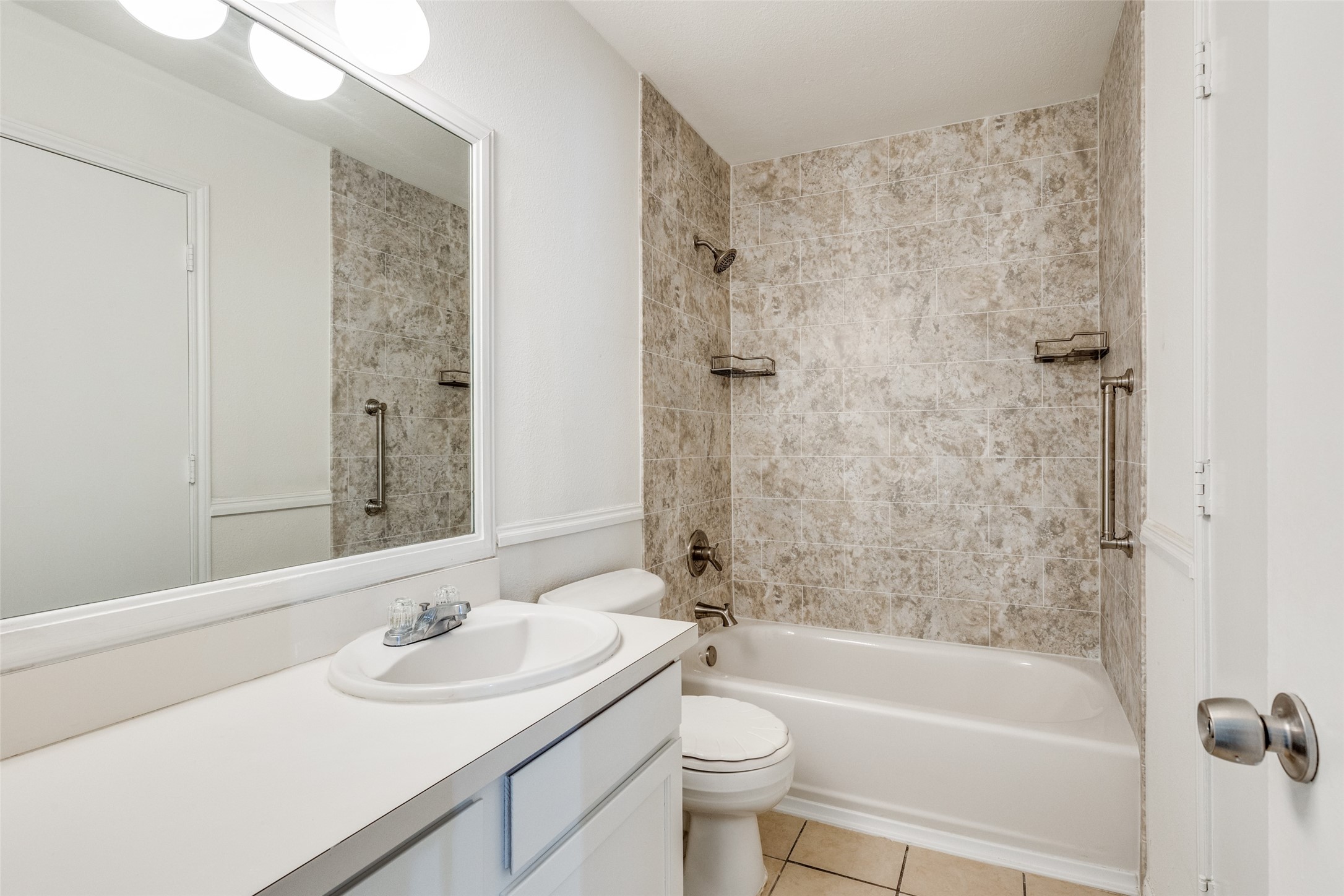 1505 Gentle Wind Drive Arlington TX 76018