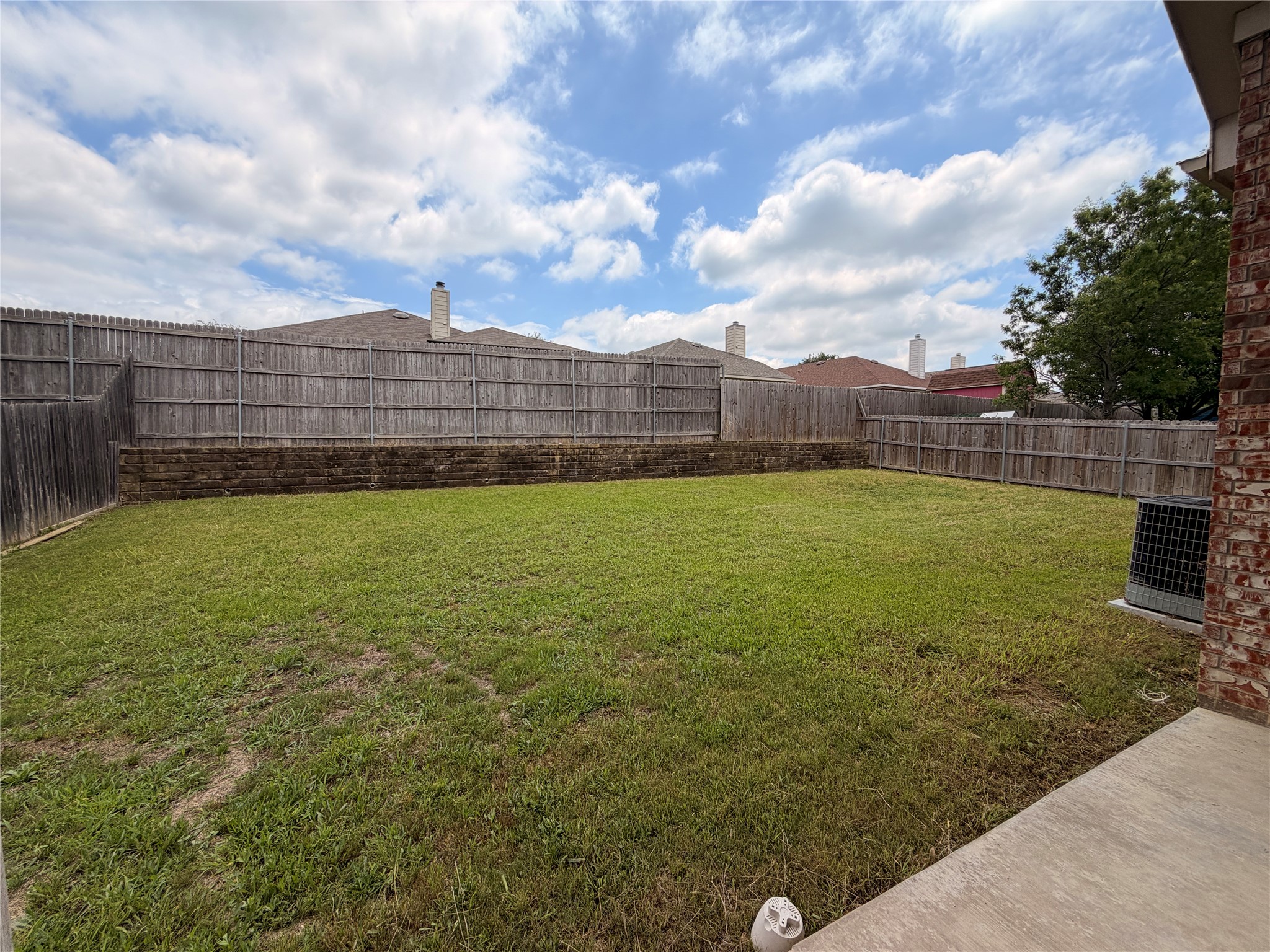618 Rosarita Road Arlington TX 76002