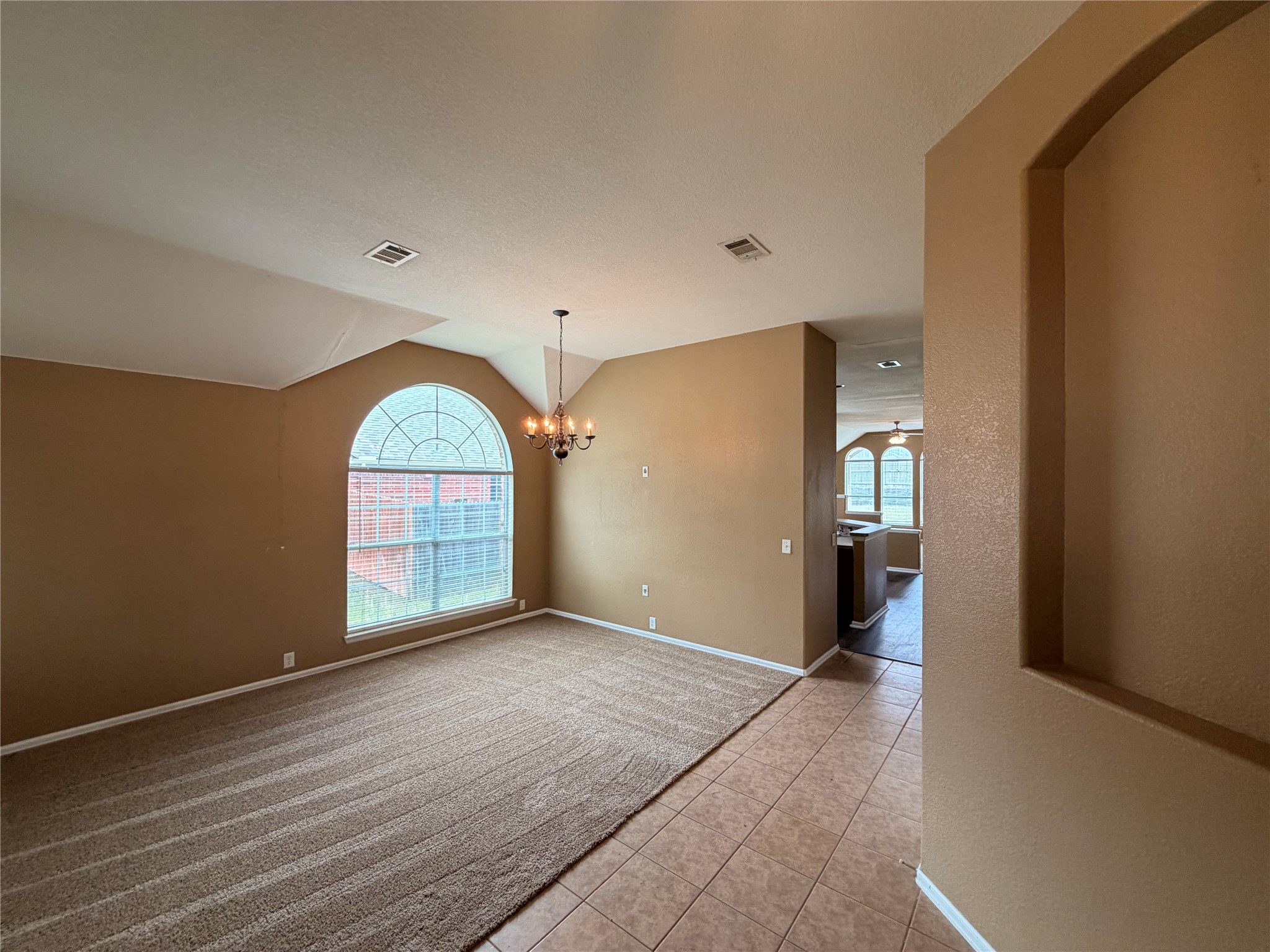 618 Rosarita Road Arlington TX 76002