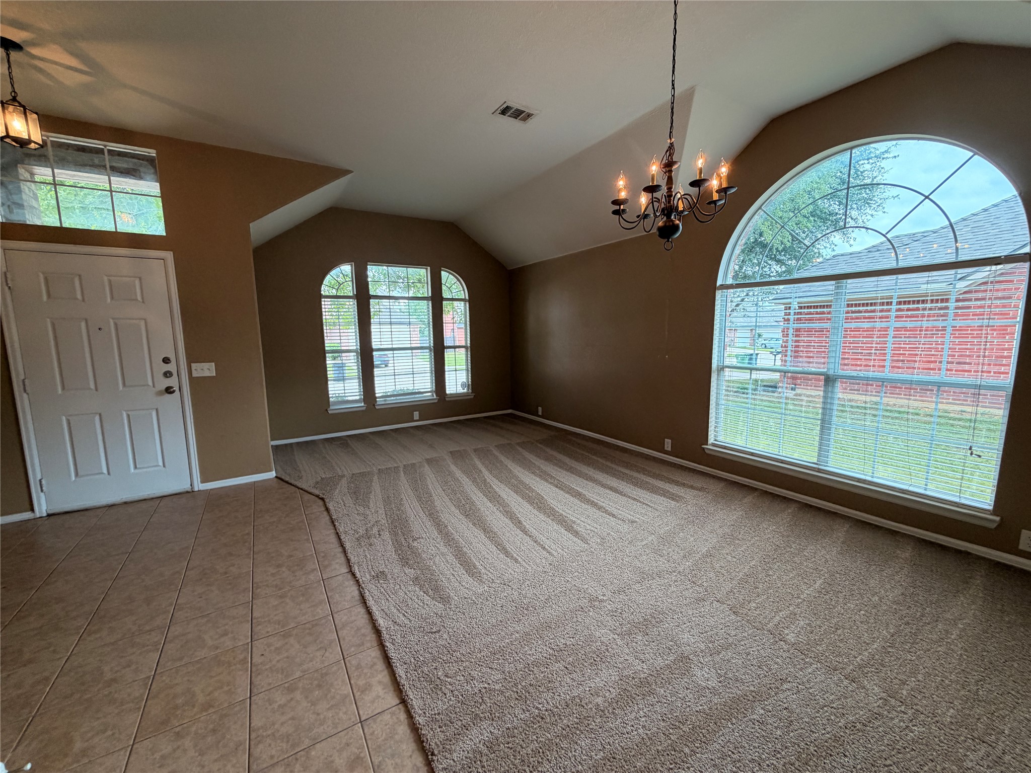 618 Rosarita Road Arlington TX 76002