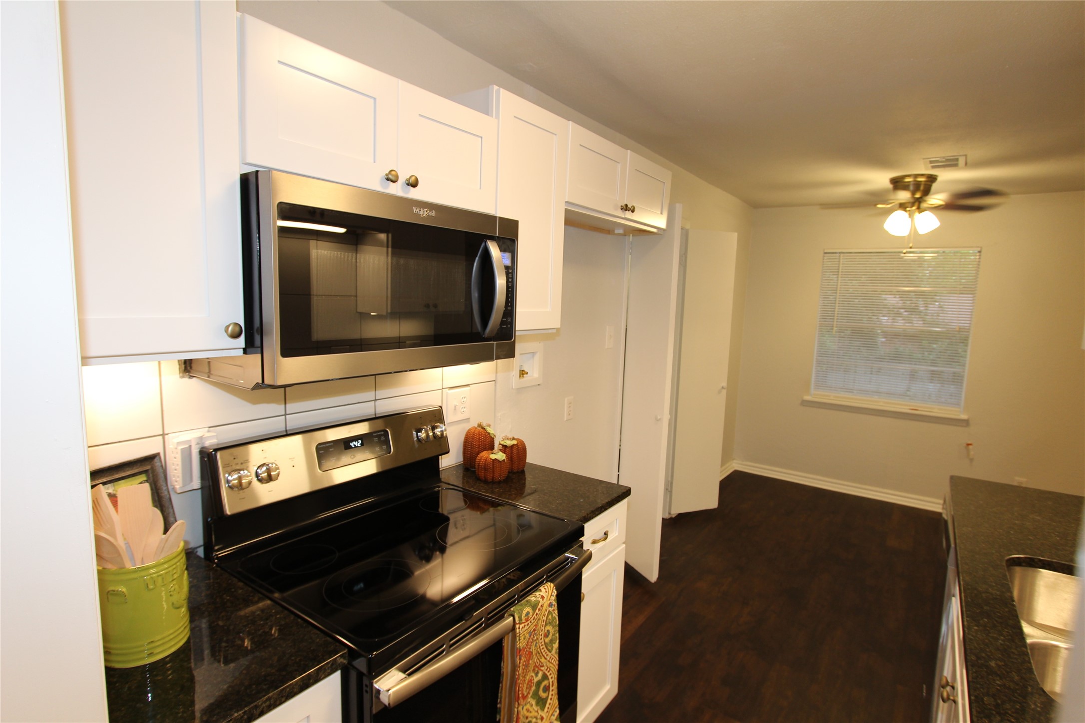 737 Holiday Drive Sherman TX 75090