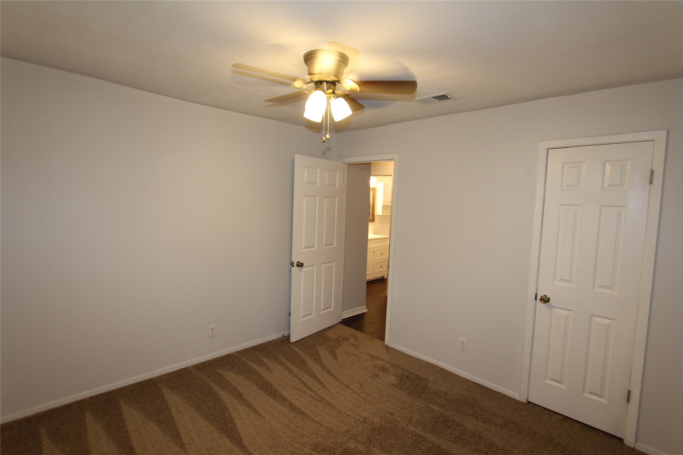 737 Holiday Drive Sherman TX 75090