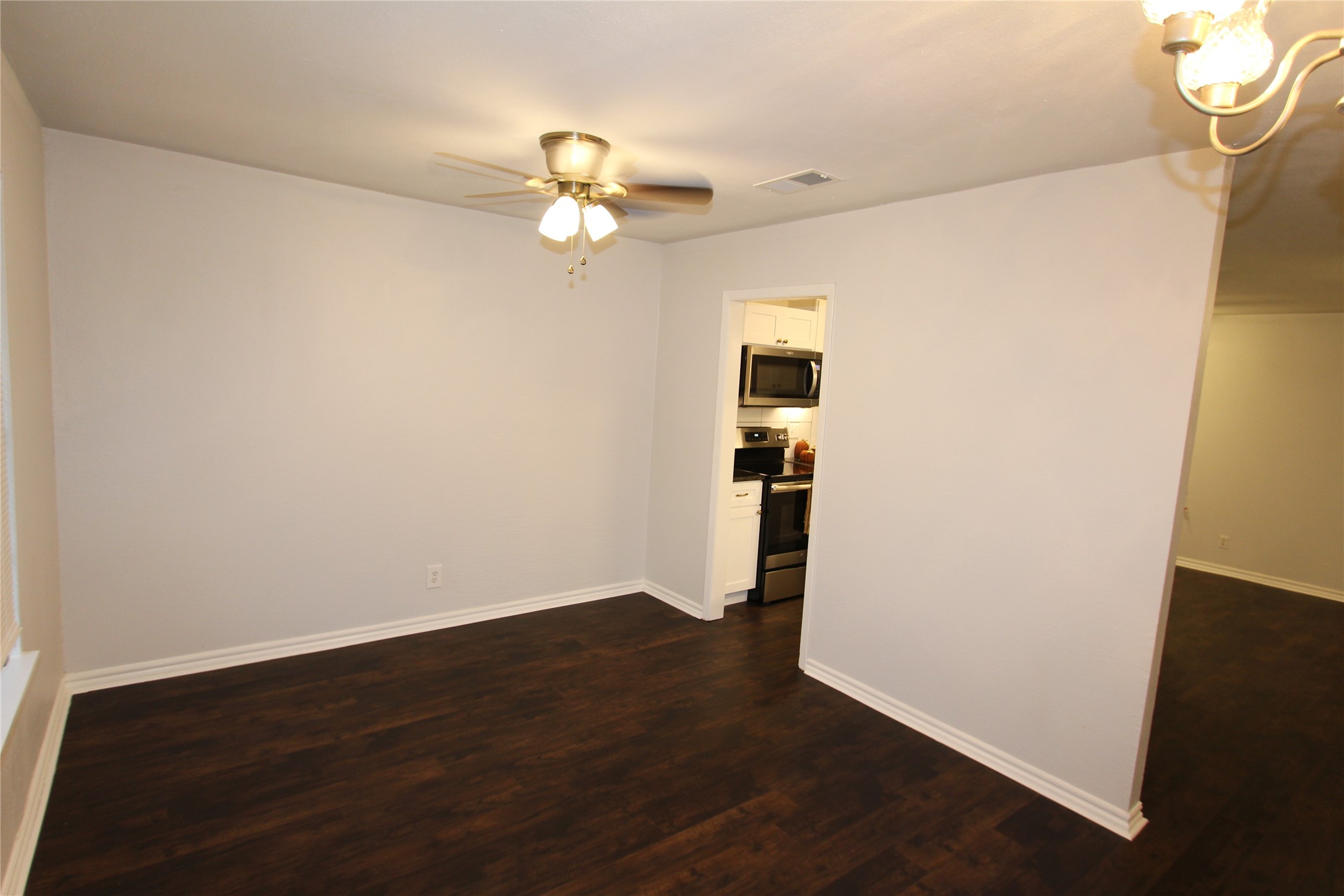 737 Holiday Drive Sherman TX 75090