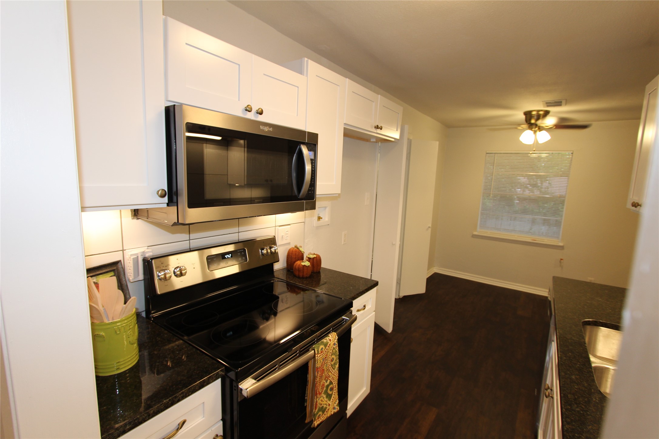 737 Holiday Drive Sherman TX 75090
