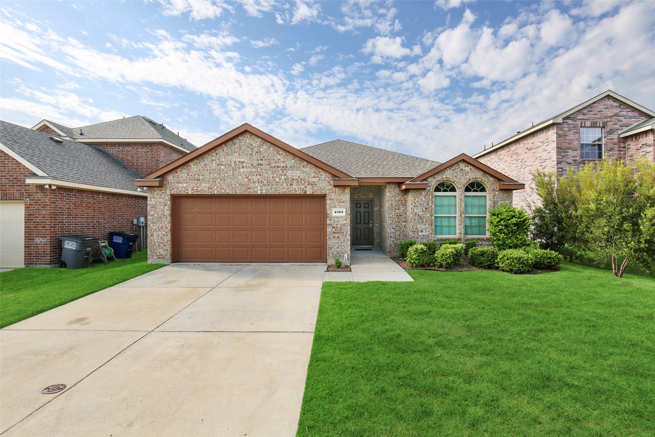 1703 Twin Hills Way Princeton TX 75407