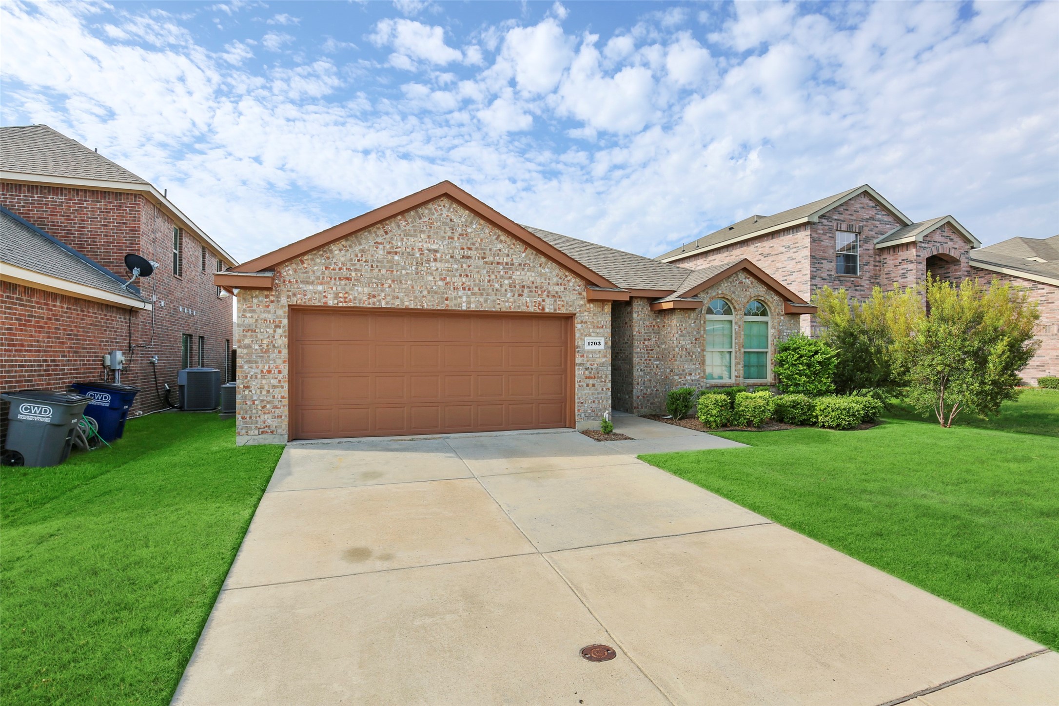 1703 Twin Hills Way Princeton TX 75407