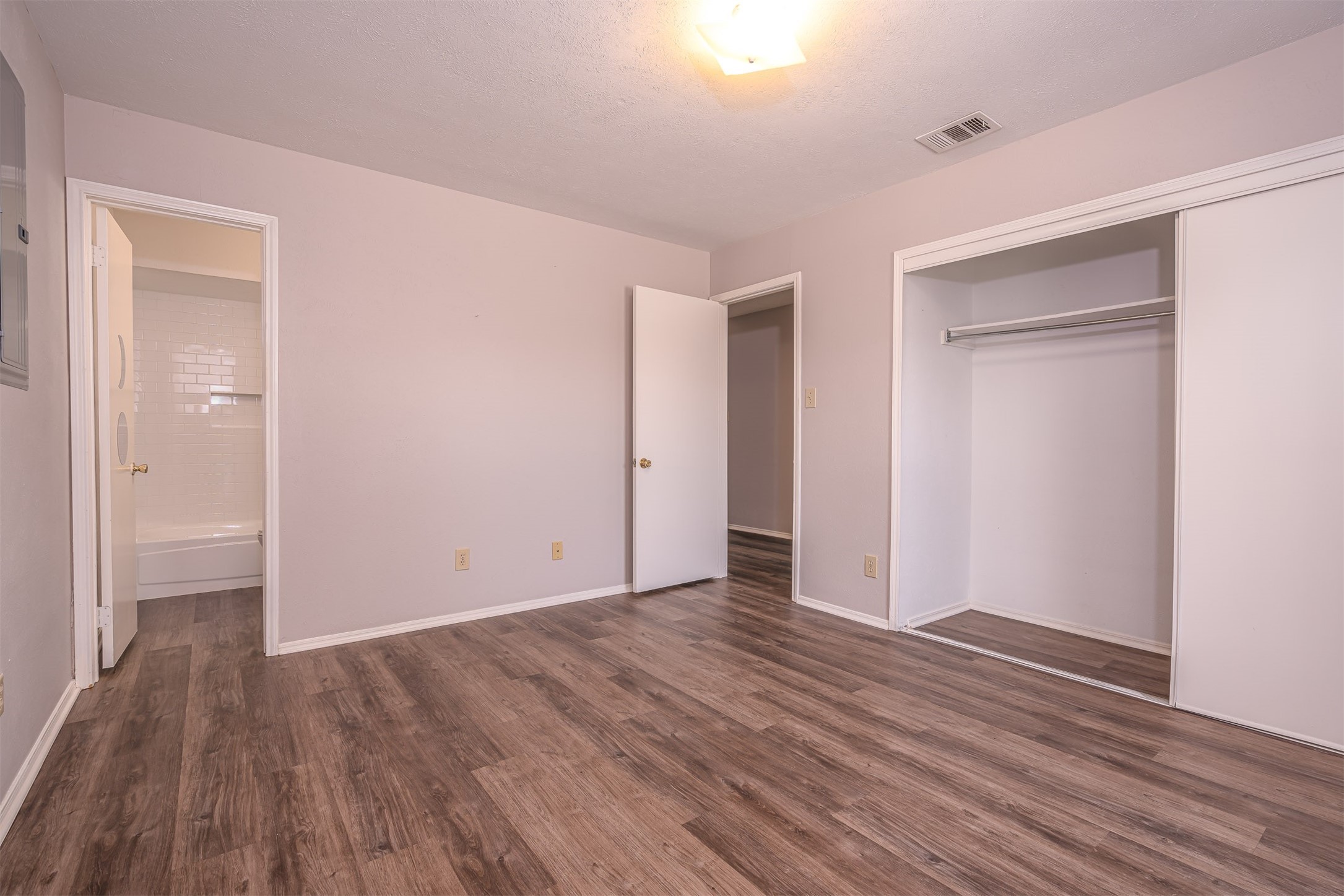 2911 Forest Creek Drive Fort Worth TX 76123
