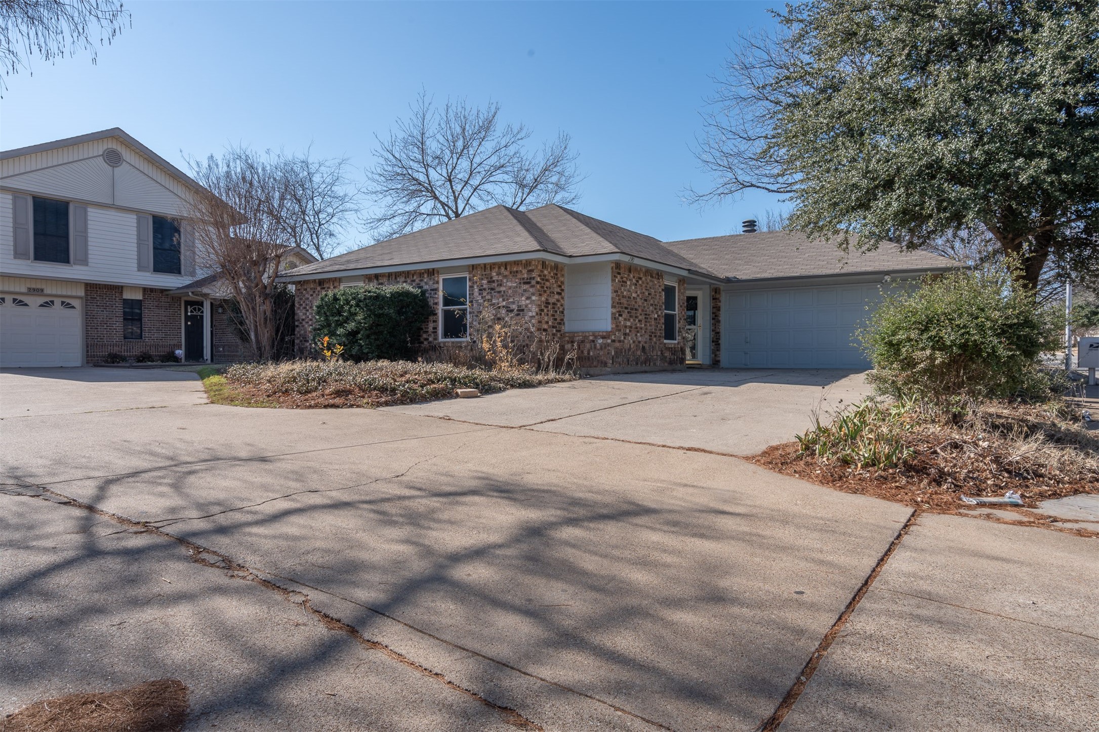 2911 Forest Creek Drive Fort Worth TX 76123