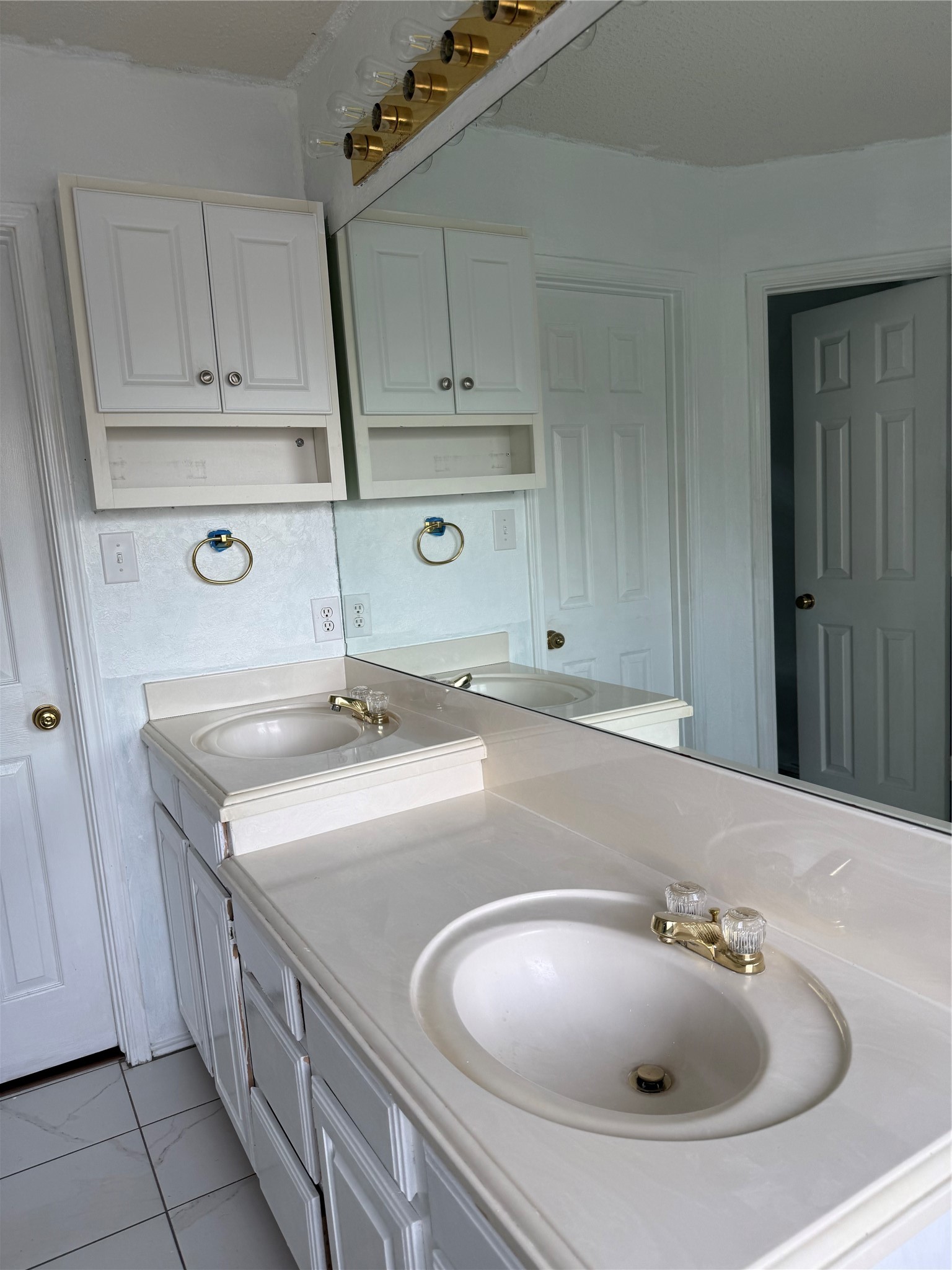 8617 Sabinas Trail Fort Worth TX 76118